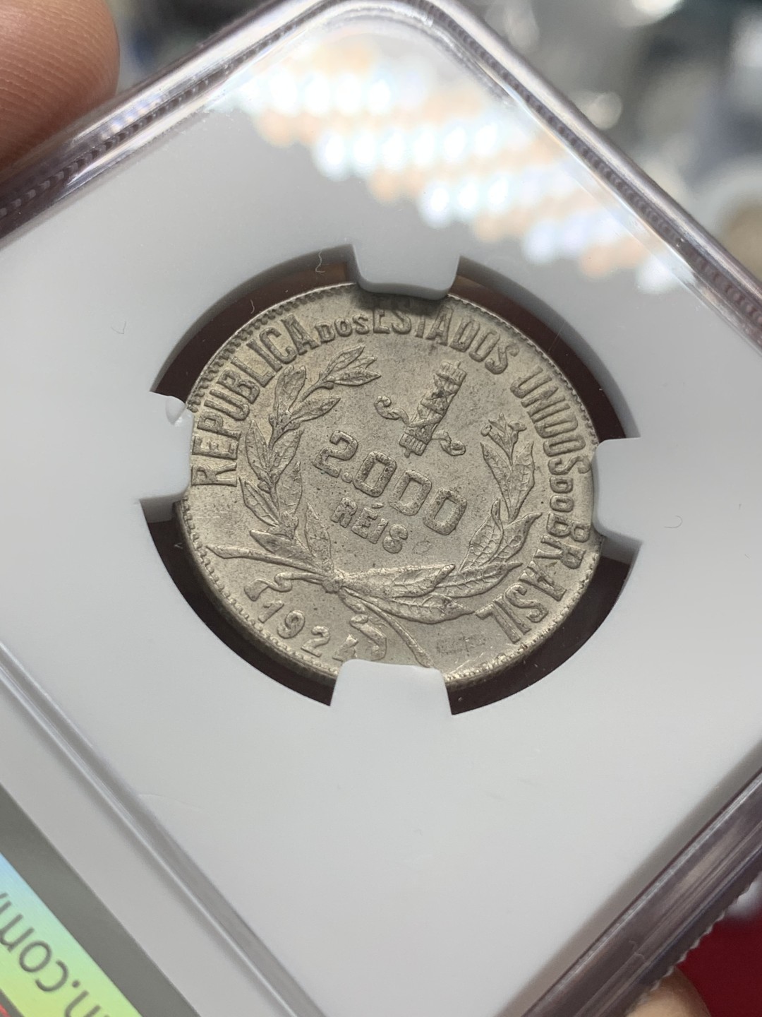 《竞宝斋》第95场-本周日，周一，周四，3场连拍（全场不限金额包邮） NGC-MS63 巴西1924年 女神2000R银币 这品种好品的比较少见