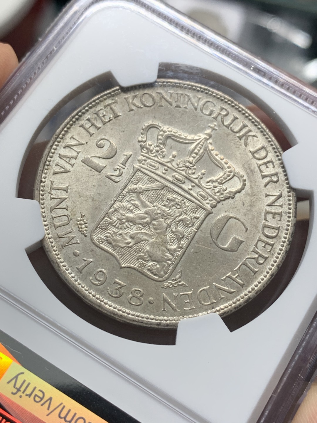 《竞宝斋》第95场-本周日，周一，周四，3场连拍（全场不限金额包邮） 亚军分 NGC-MS62 荷兰 1938年 威廉明娜女王 2.5盾大银币 转光明显 包浆深邃 浮雕细腻 面容生动