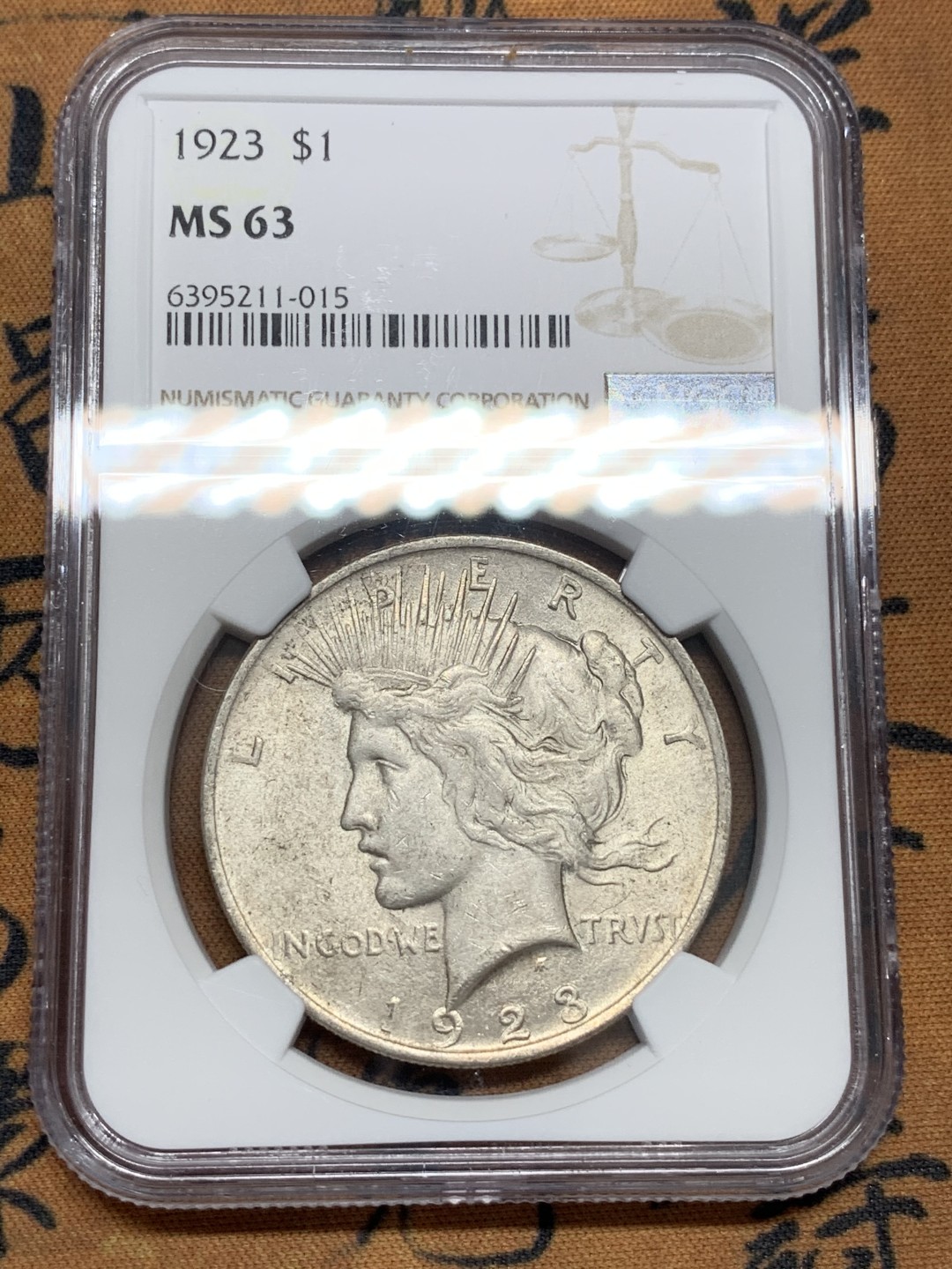 《竞宝斋》第95场-本周日，周一，周四，3场连拍（全场不限金额包邮） NGC-MS63 美国1923年 和平鸽1元大银币 原光好品