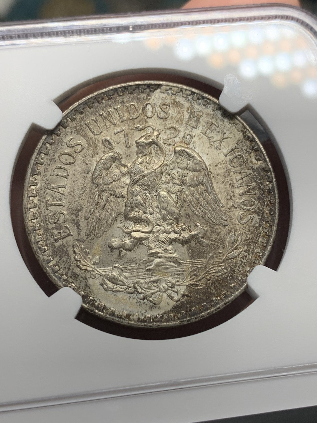 《竞宝斋》第95场-本周日，周一，周四，3场连拍（全场不限金额包邮） NGC-MS63 墨西哥1940年 五彩鹰洋 1比索 银币 这样的包浆能给分真的是太难了