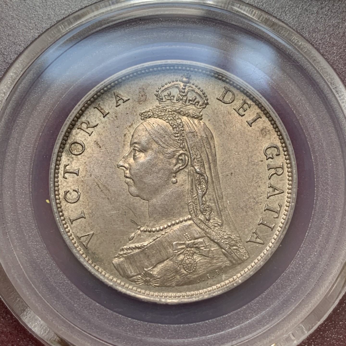 《竞宝斋》第95场-本周日，周一，周四，3场连拍（全场不限金额包邮） 公博评级 英国1887年高冠一套7枚 虽然是公博 整体状态都不错 个别符合MS气质  现代机制币的经典之作，一次收齐