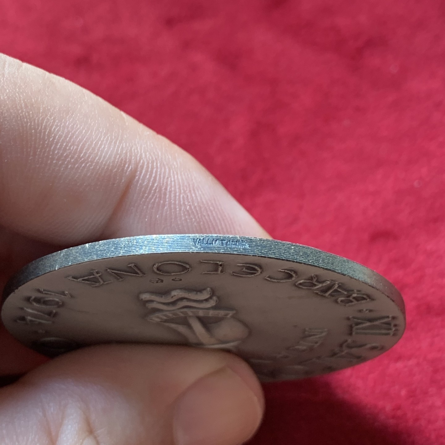 《竞宝斋》第95场-本周日，周一，周四，3场连拍（全场不限金额包邮） 1974年西班牙第12届帆船赛镀银纪念章（超高浮雕，直径50mm）