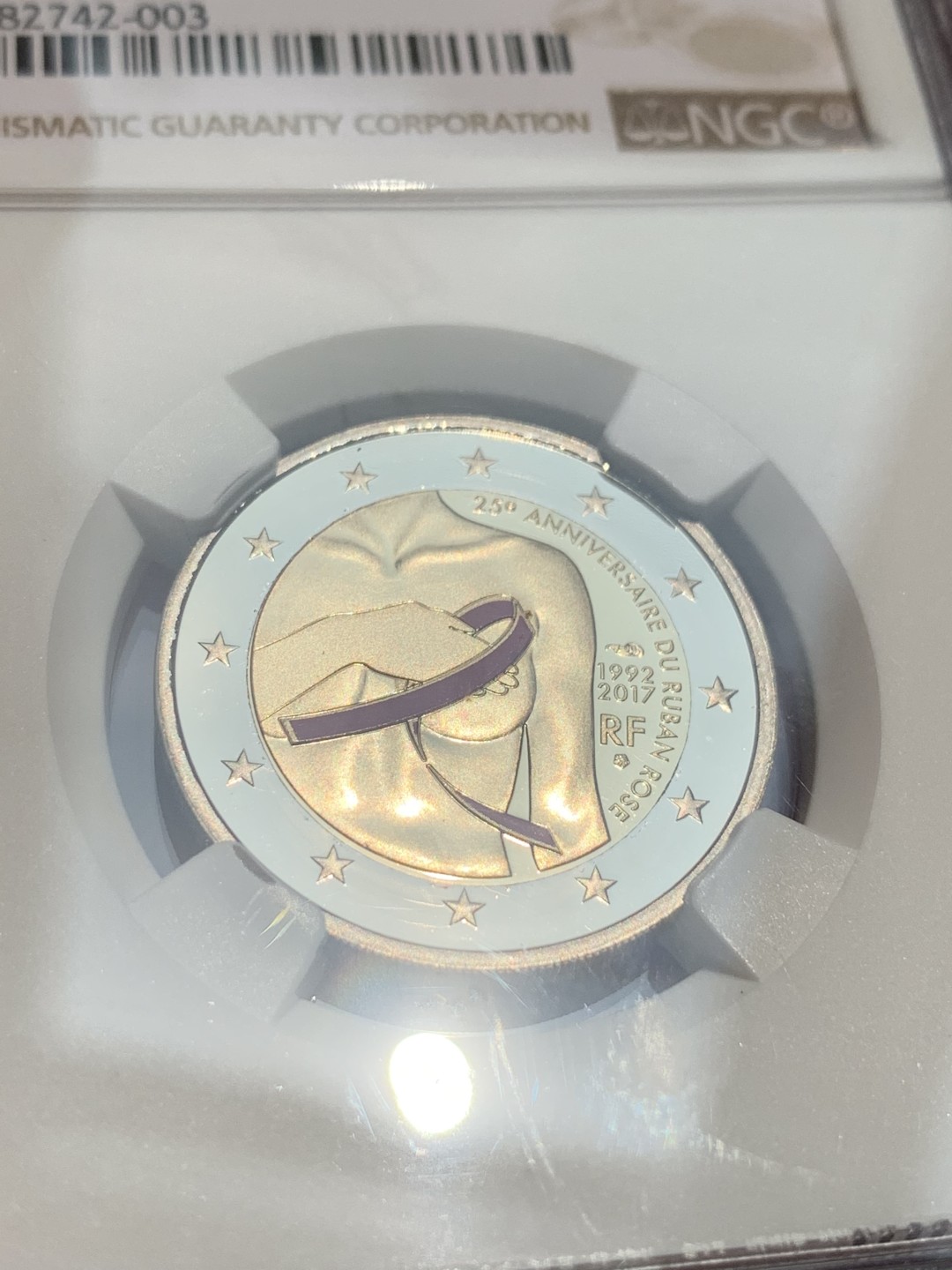 《竞宝斋》第95场-本周日，周一，周四，3场连拍（全场不限金额包邮） NGC-MS70 2017年 法国2欧元精制双金属币，红丝带运动25周年纪念。克劳斯获奖币，无瑕冠军分数，带原盒证