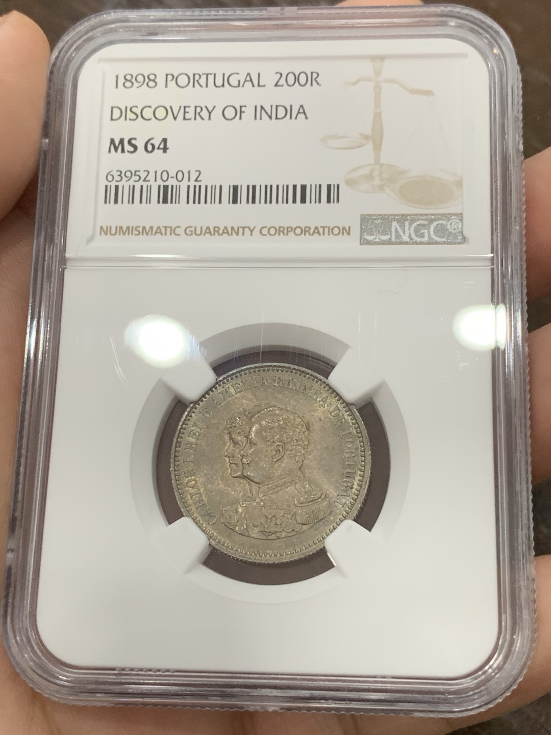 《竞宝斋》第95场-本周日，周一，周四，3场连拍（全场不限金额包邮） NGC-MS64 葡萄牙1898年 双人头军装版 200R银币 顶级的分数和味道 少见