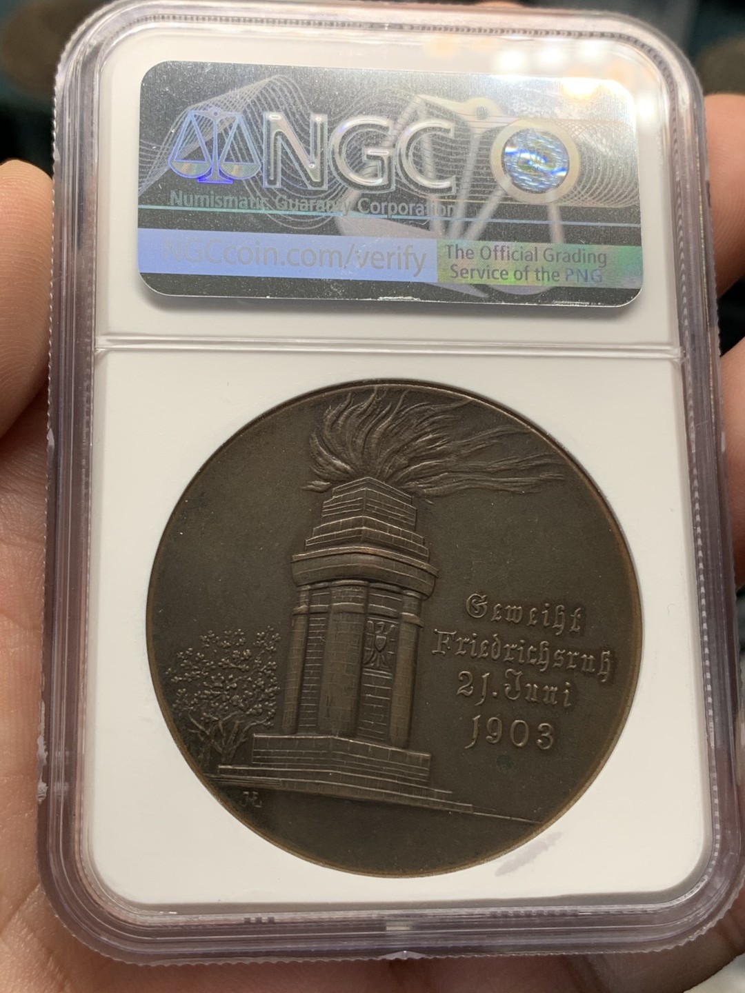 《竞宝斋》第95场-本周日，周一，周四，3场连拍（全场不限金额包邮） NGC AU58BN 德国1903俾斯麦纪念铜章  约45mm