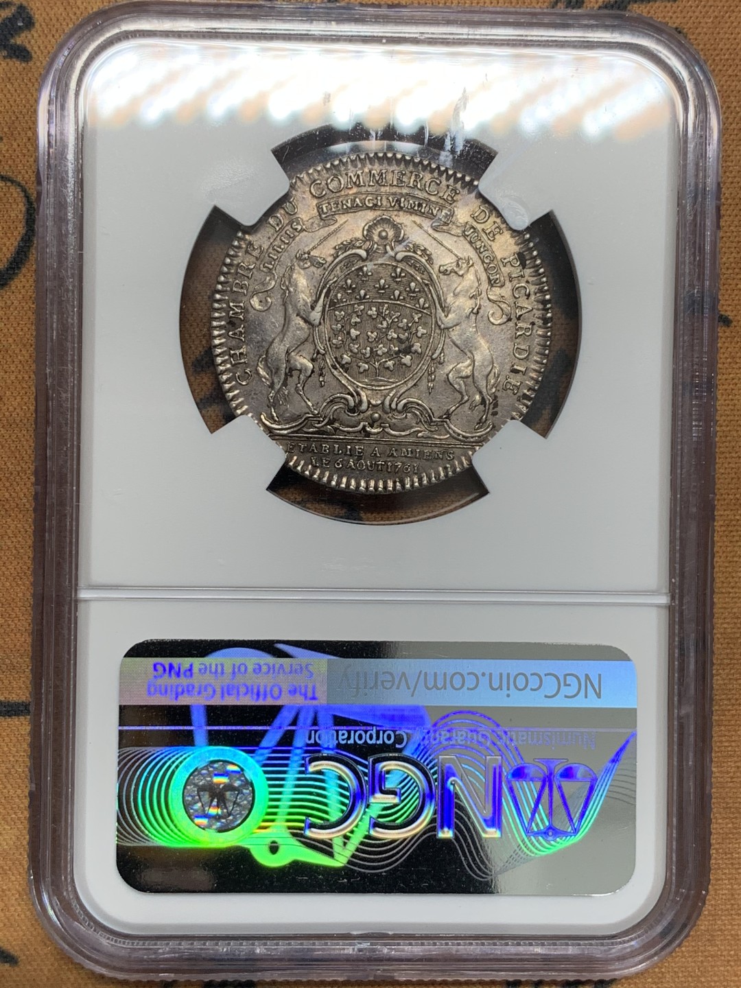 《竞宝斋》第95场-本周日，周一，周四，3场连拍（全场不限金额包邮） NGC AU55 法国 1761年 路易十五 时期 圆形 景观 银质 代币 细节好 磨损小