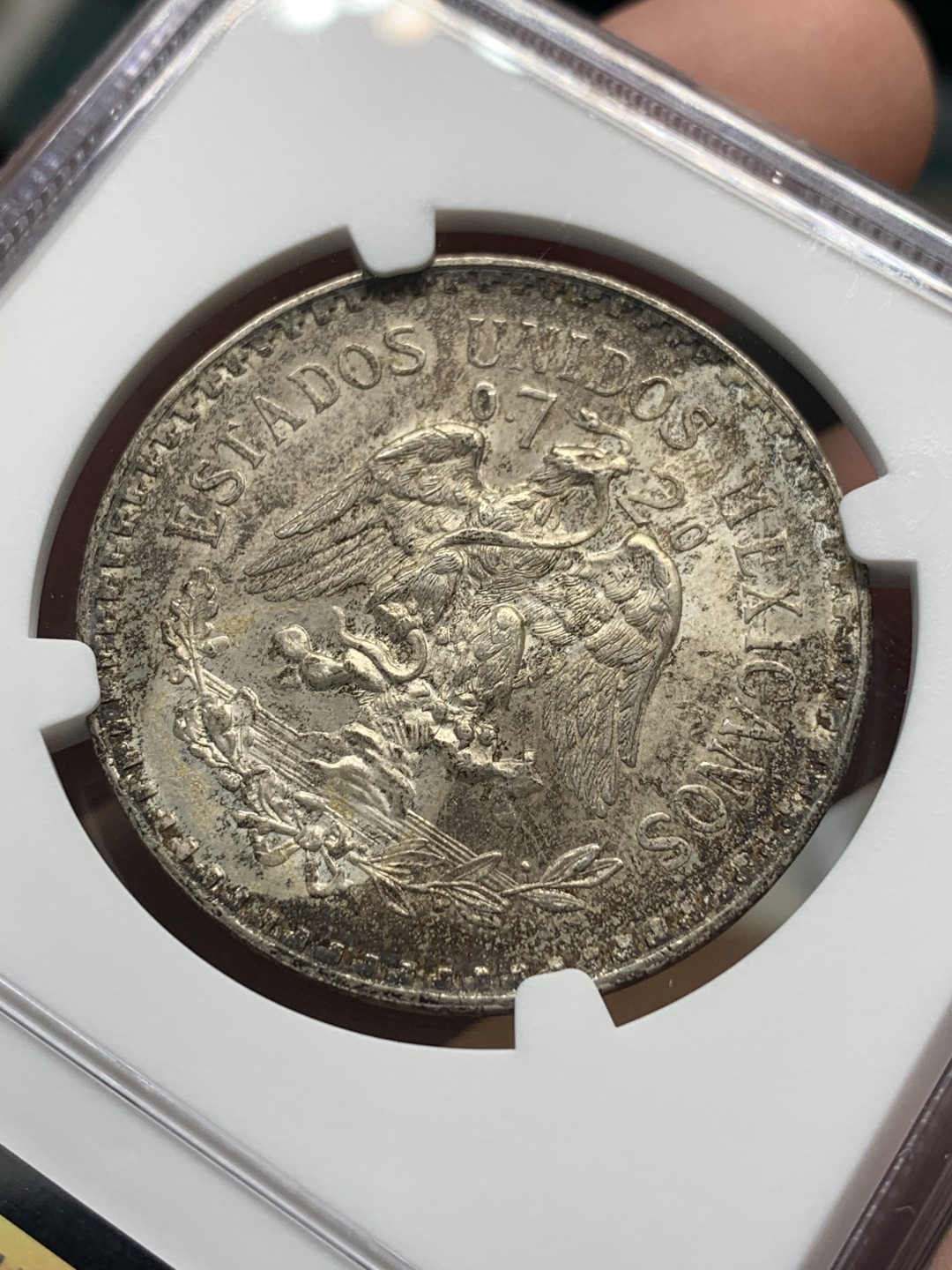 《竞宝斋》第95场-本周日，周一，周四，3场连拍（全场不限金额包邮） NGC-MS63 墨西哥1940年 五彩鹰洋 1比索 银币 这样的包浆能给分真的是太难了