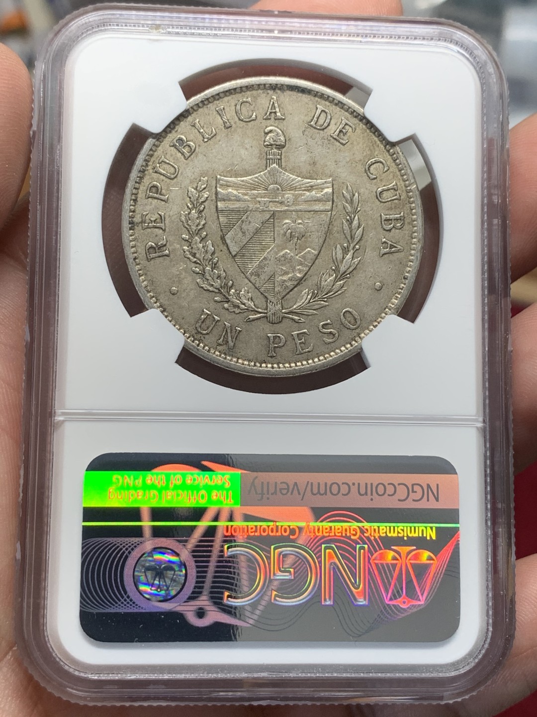 《竞宝斋》第95场-本周日，周一，周四，3场连拍（全场不限金额包邮） NGC-AU55 古巴1933年 大五星1比索银币 好品带底光 味道也不错 暴涨品种