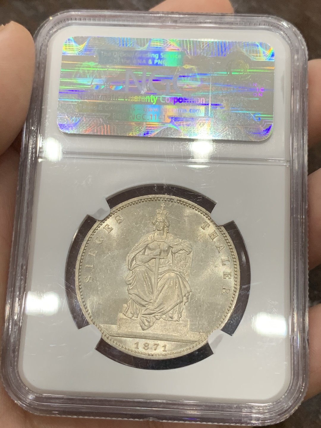 《竞宝斋》第95场-本周日，周一，周四，3场连拍（全场不限金额包邮） NGC-MS64，德国 普鲁士1871年普法胜利1泰勒，NGC老盒车轮光，品种普通状态一流。