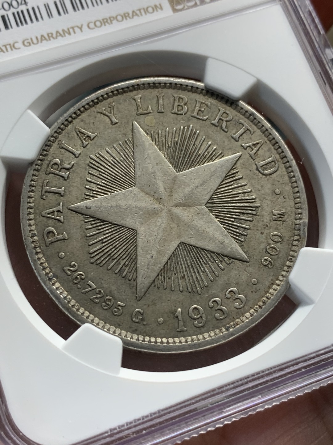 《竞宝斋》第95场-本周日，周一，周四，3场连拍（全场不限金额包邮） NGC-AU55 古巴1933年 大五星1比索银币 好品带底光 味道也不错 暴涨品种