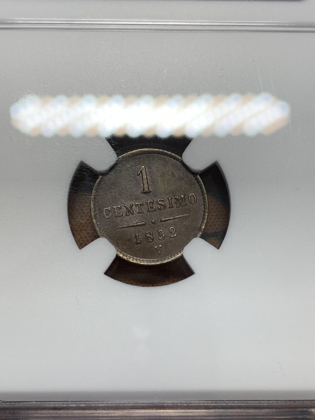 《竞宝斋》第95场-本周日，周一，周四，3场连拍（全场不限金额包邮） NGC-MS63BN 意大利 1852 伦巴第-威尼西亚王国 1分铜币 打制锐利 包浆醇厚 币面光度一流 双头鹰纹章威风凛凛