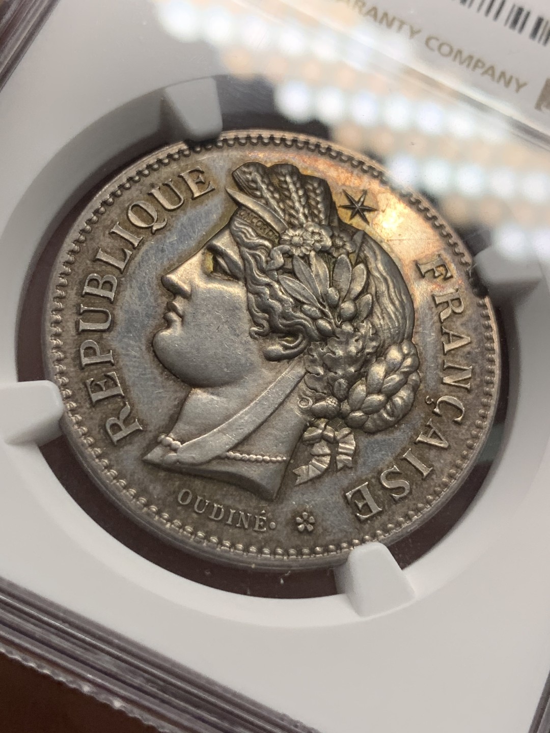 《竞宝斋》第95场-本周日，周一，周四，3场连拍（全场不限金额包邮） NGC-MS62 法国 谷物女神银章 塞纳河小学 34mm 原味好品好状态 镜面效果