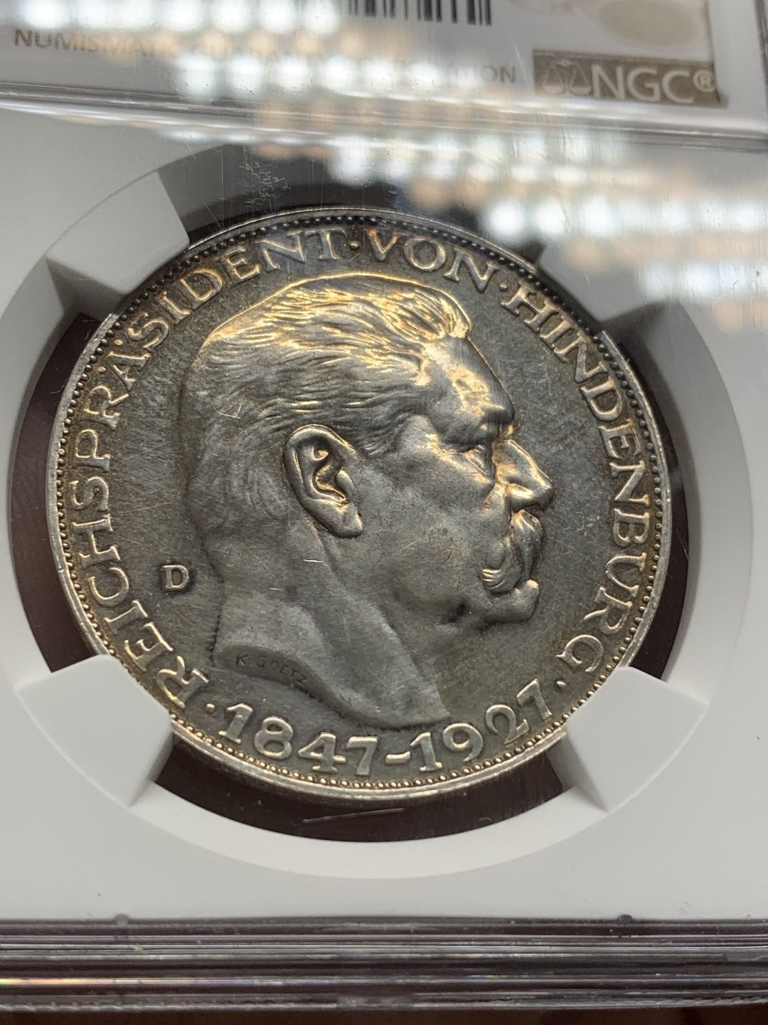 《竞宝斋》第95场-本周日，周一，周四，3场连拍（全场不限金额包邮） NGC MS61 德国 卡尔哥茨 设计 1927年 兴登堡80大寿纪念五马克币章