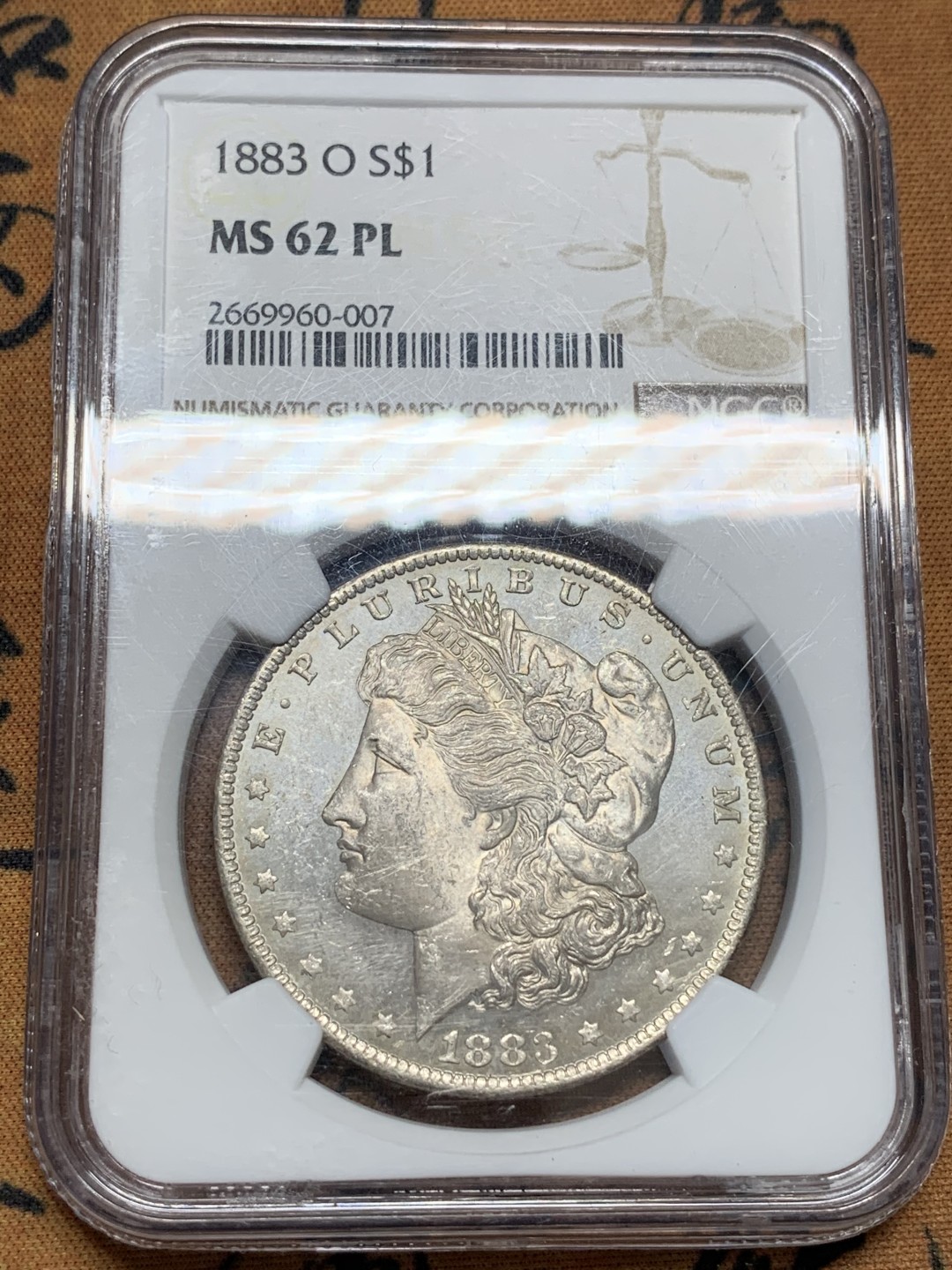 《竞宝斋》第95场-本周日，周一，周四，3场连拍（全场不限金额包邮） NGC-MS62 PL 美国 1883年 摩根1美元 给PL非常少 底板平整 光亮