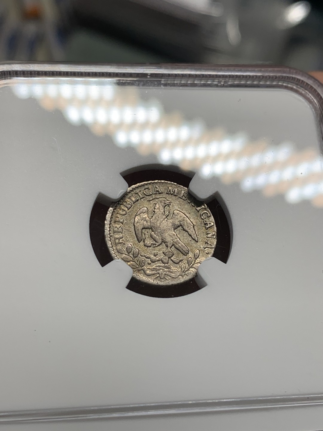 《竞宝斋》第95场-本周日，周一，周四，3场连拍（全场不限金额包邮） NGC-XF 墨西哥1857年 1/2R小鹰洋银币 中期年份 能上XF已经是品好的了