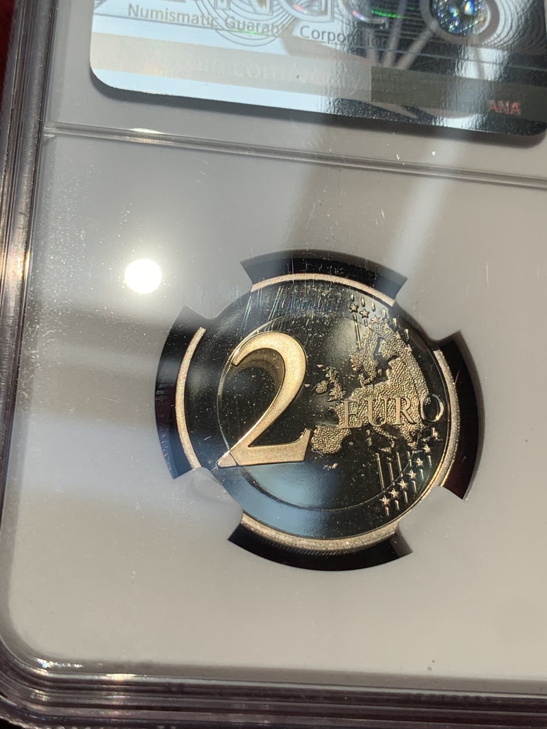 《竞宝斋》第95场-本周日，周一，周四，3场连拍（全场不限金额包邮） NGC-MS70 2017年 法国2欧元精制双金属币，红丝带运动25周年纪念。克劳斯获奖币，无瑕冠军分数，带原盒证