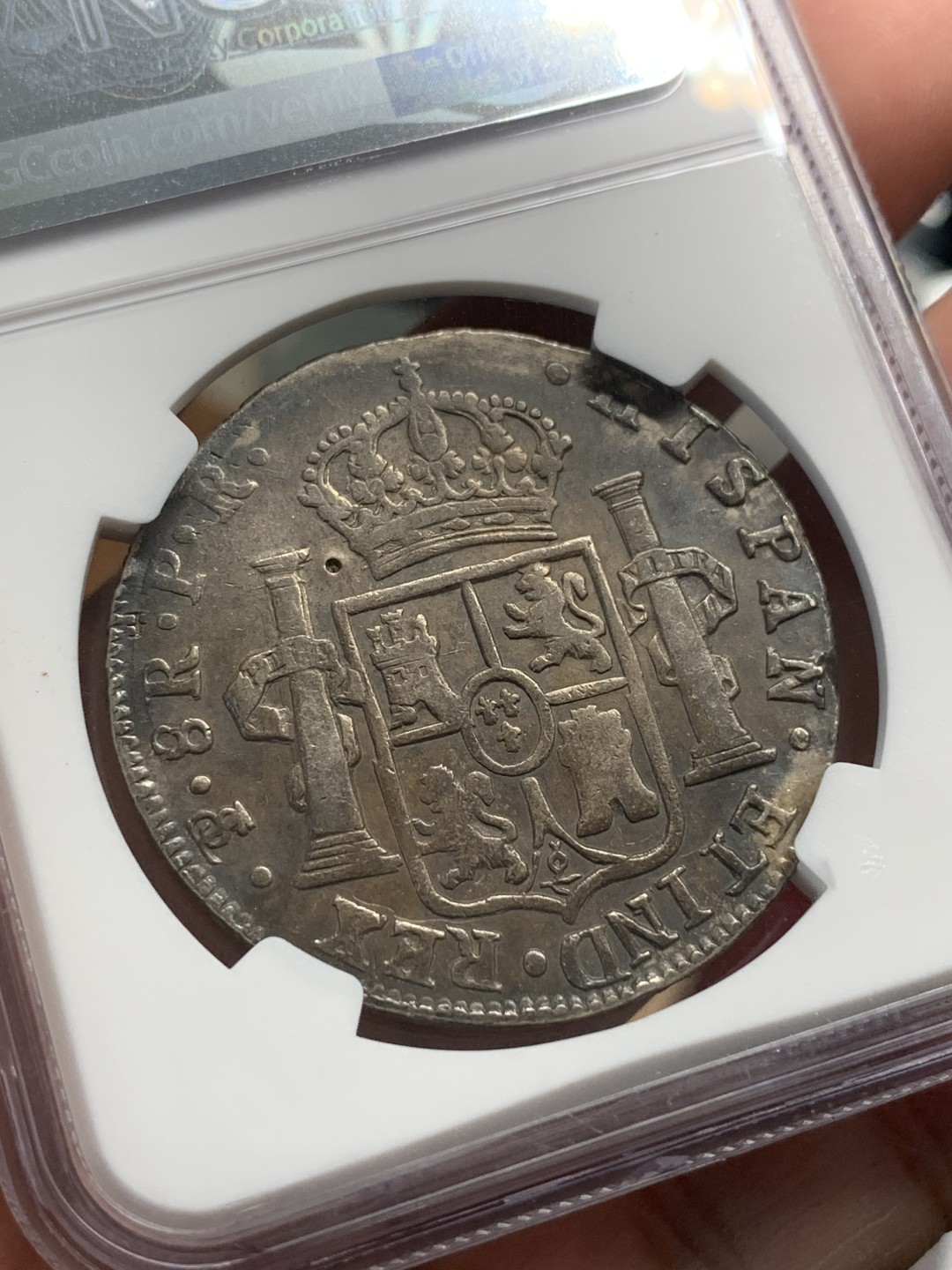 《竞宝斋》第95场-本周日，周一，周四，3场连拍（全场不限金额包邮） NGC XF  玻利维亚 1781年 卡三 8里亚尔 双柱 大银币  双面 深打带包浆 有小戳 味道不错