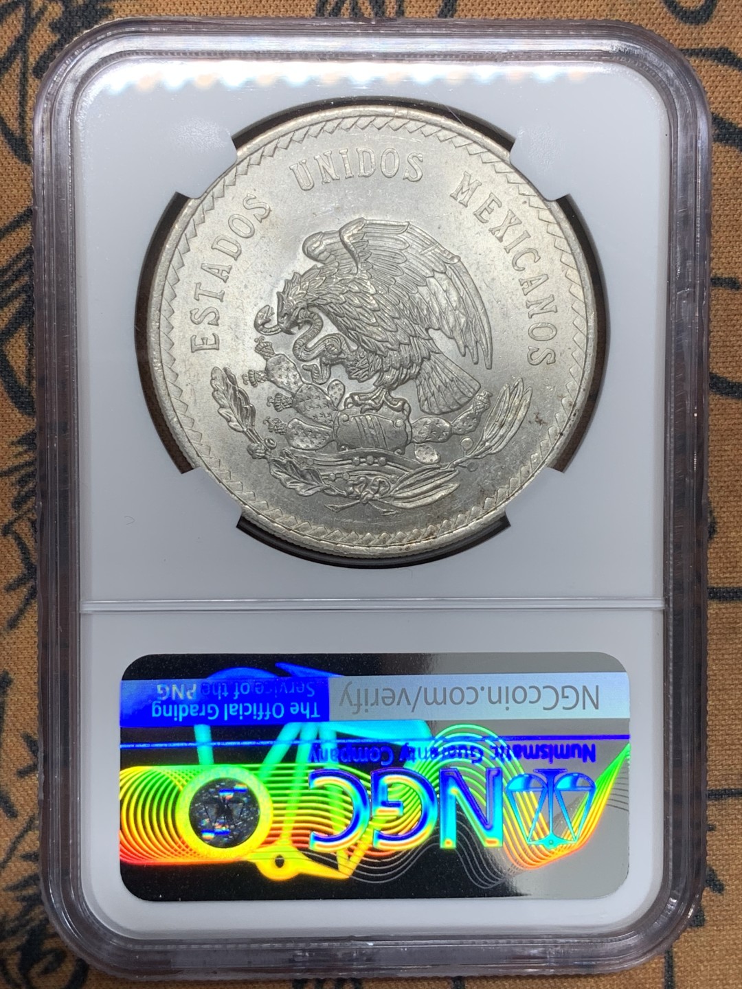 《竞宝斋》第95场-本周日，周一，周四，3场连拍（全场不限金额包邮） NGC-MS62 墨西哥1948年 印第安人头像 5比索大银币 原光好品