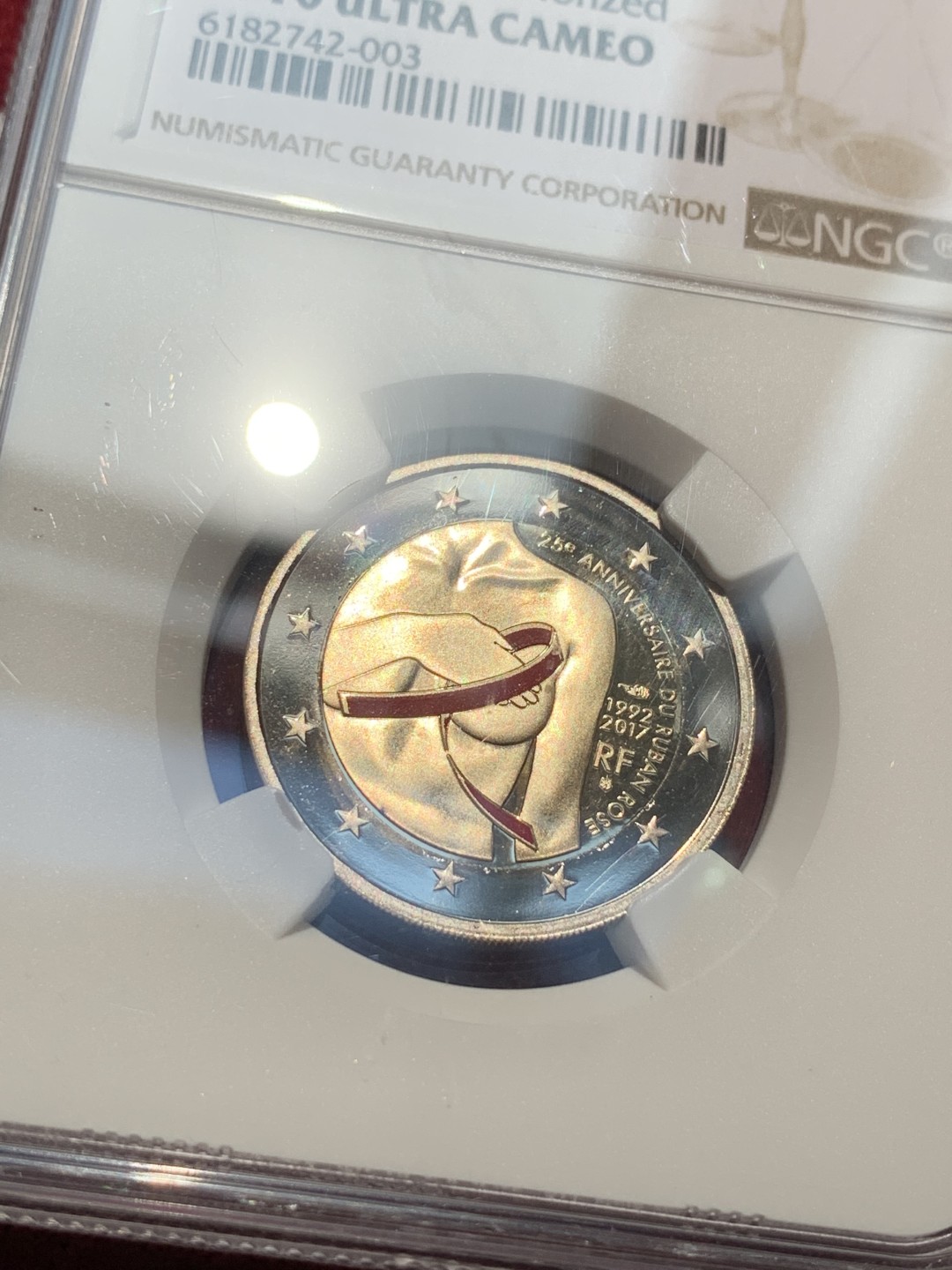《竞宝斋》第95场-本周日，周一，周四，3场连拍（全场不限金额包邮） NGC-MS70 2017年 法国2欧元精制双金属币，红丝带运动25周年纪念。克劳斯获奖币，无瑕冠军分数，带原盒证