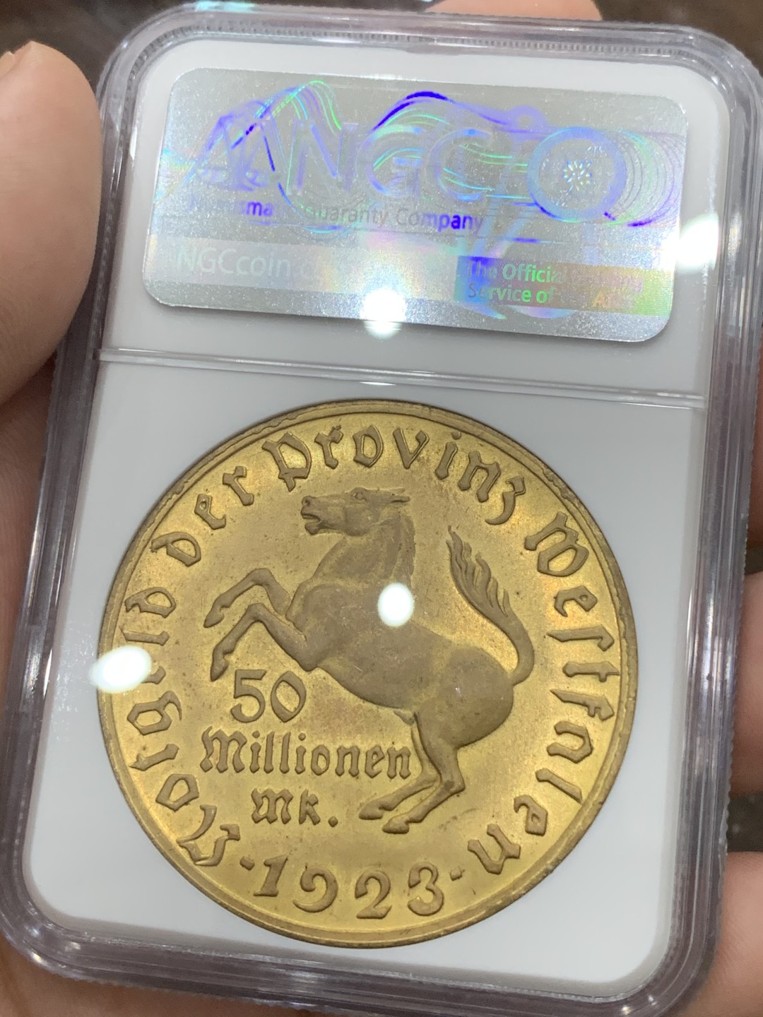 《竞宝斋》第95场-本周日，周一，周四，3场连拍（全场不限金额包邮） NGC-MS65 5000万马克！德国威斯特伐利亚1923年5000万马克马币镀金币，厚重压手，金光闪闪，少见高分！