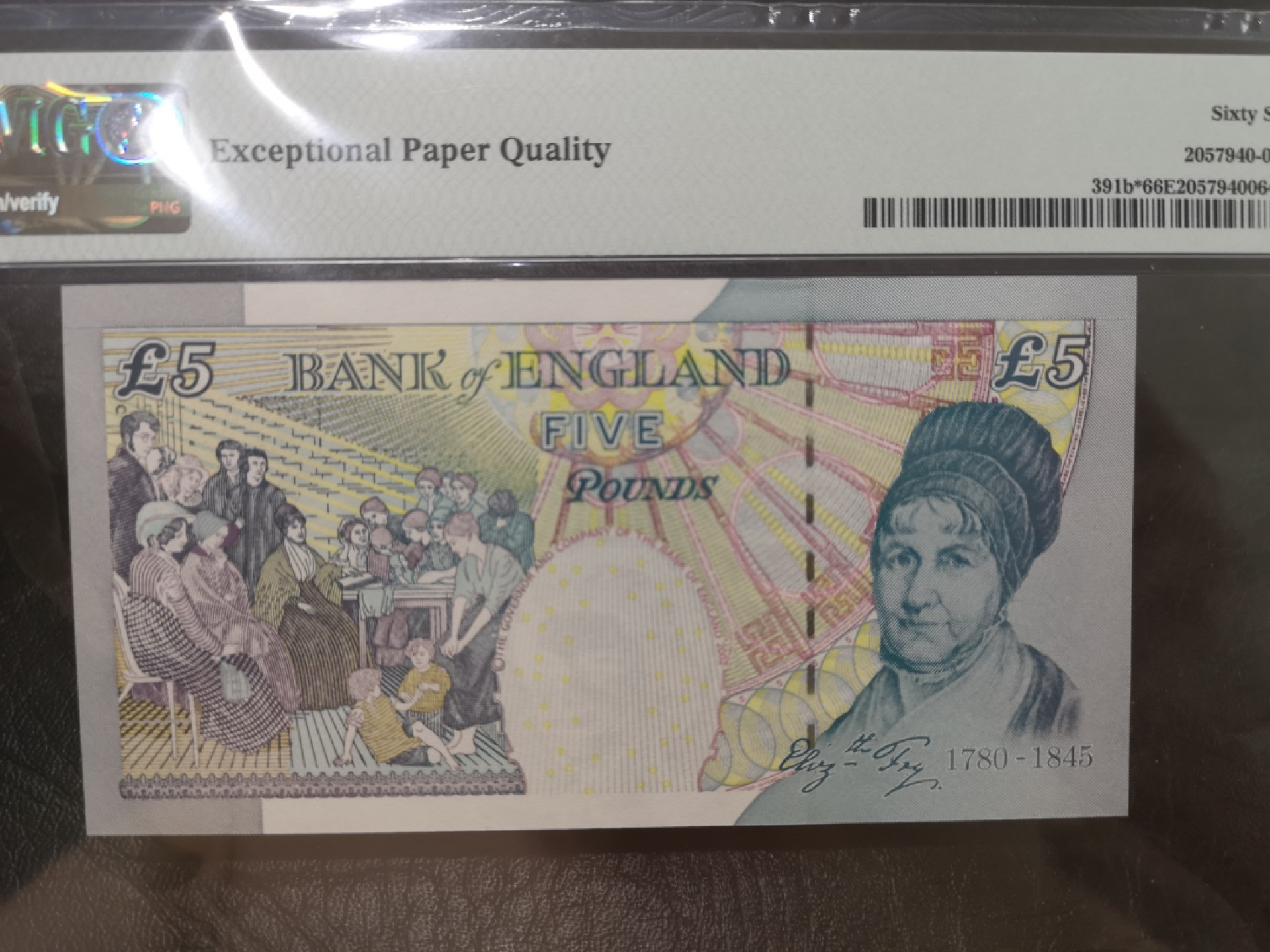 《外钞收藏家》第二百零三期 2002年E序列5镑 PMG66 补号