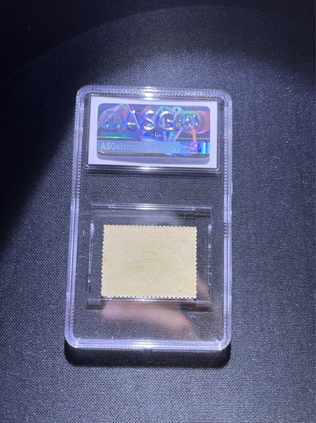 洪涛臻品 精选邮票限时拍卖第三十二期 宣统登基2分新  ASG80OG，撕大块送评，比某涌网能买到的普通全品状态好，105号最新出的极严评高配版80分。 清代宣统邮票发行量仅100万套，历时久远，战乱动荡与自然条件的变迁后，留存至今带有原胶的已经且无贴的已经寥寥无几，这其中能评到85分属于百里挑一的品相。 评级资源枯竭，随时大涨，注意捡漏
