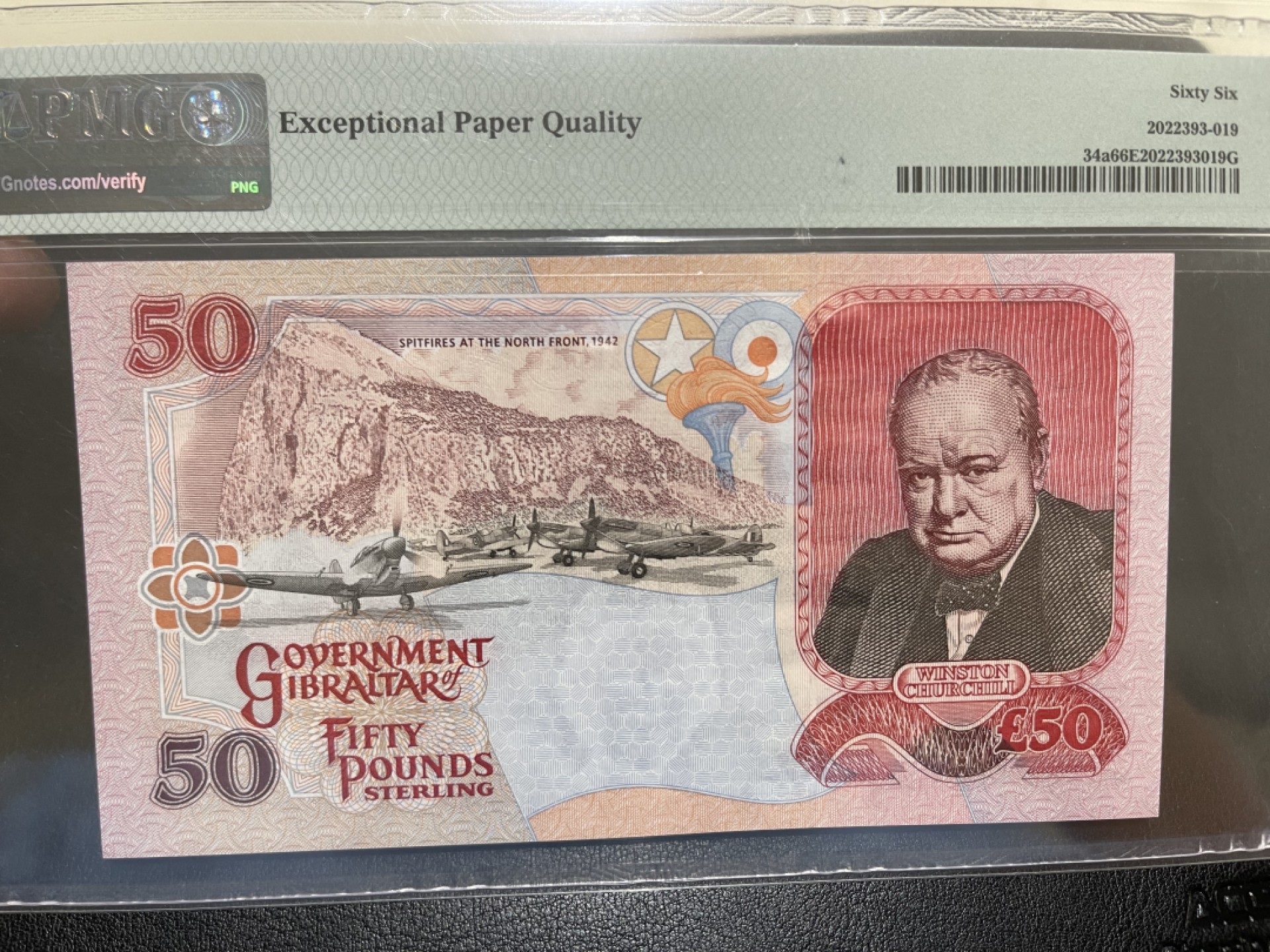 《外钞收藏家》第二百零三期 2006年直布罗陀50镑  PMG66 AA冠 无47靓号