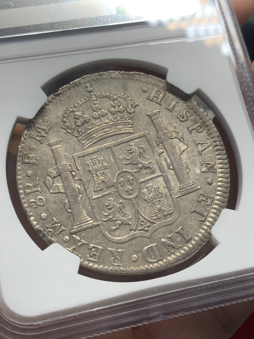 《竞宝斋》第96场-本周日，周一，周四，3场连拍（全场不限金额包邮） NGC AU 墨西哥 1798年 卡四 8里亚尔 双柱大银币 双面深打 带包浆