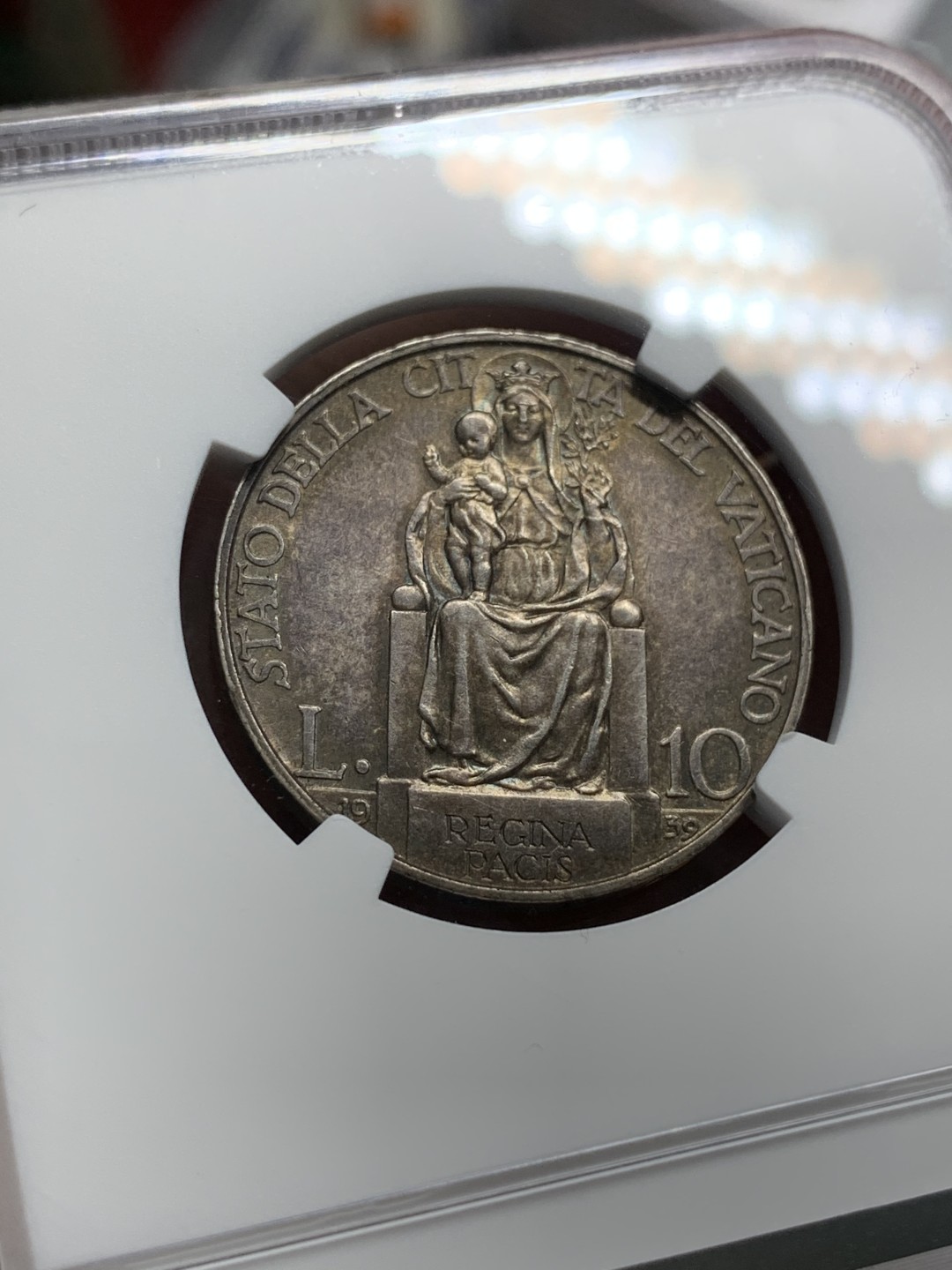 《竞宝斋》第96场-本周日，周一，周四，3场连拍（全场不限金额包邮） NGC-MS63 梵蒂冈1939年教皇保罗十二世头像10里拉银币，原味老包浆，发行量仅仅1万枚，少见品种