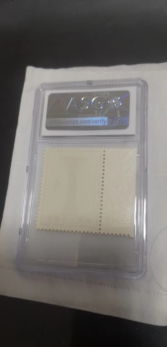 洪涛臻品 精选邮票限时拍卖第三十三期 特63青铜器 8-2  90分OG 带边纸 ★筋票★  面艳背白，老纪特精品票，90高分非常难得，币状态一流，注意捡漏