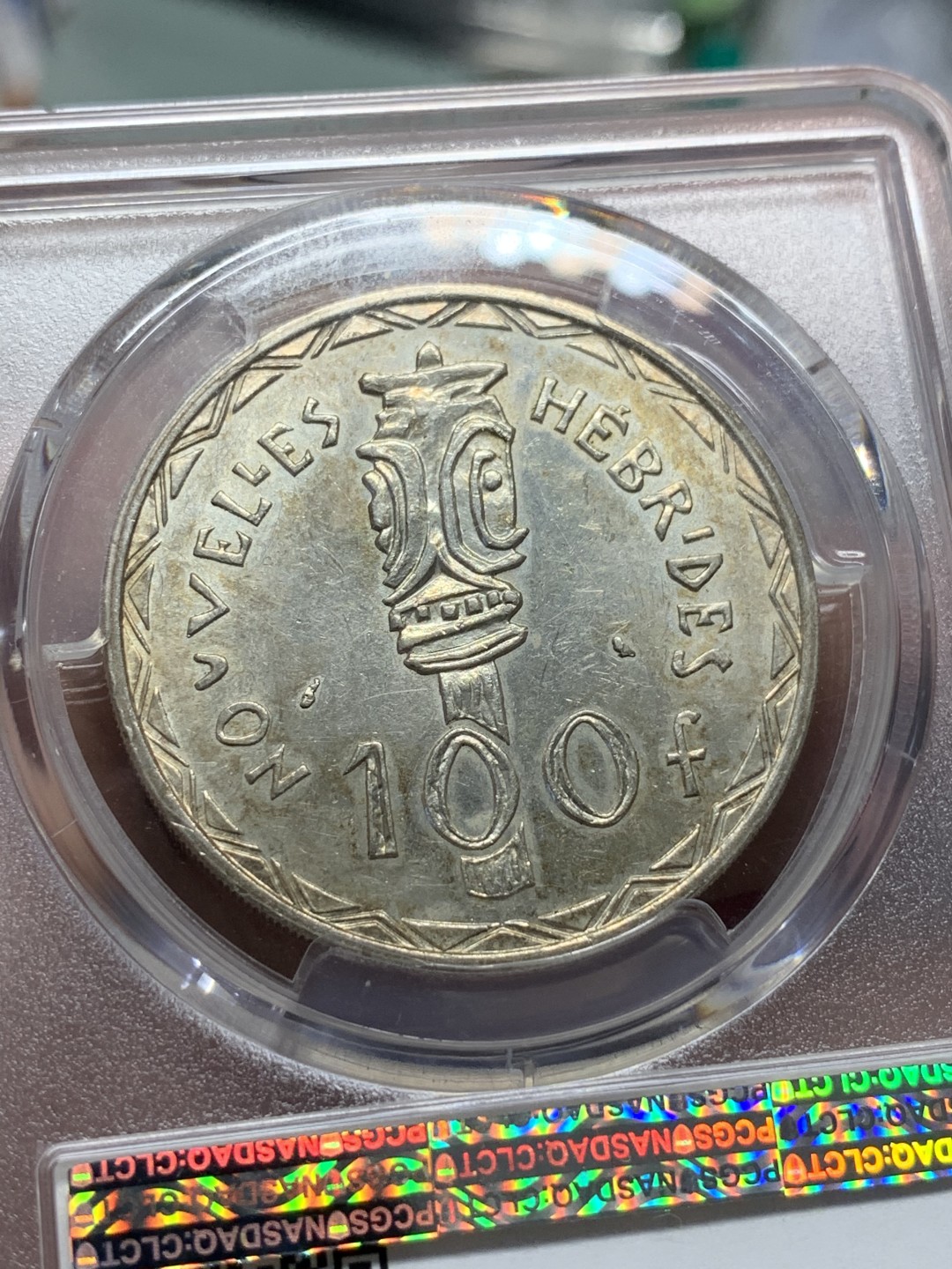 《竞宝斋》第96场-本周日，周一，周四，3场连拍（全场不限金额包邮） PCGS-AU58  法属新赫布里底 1966年  100法郎银币 