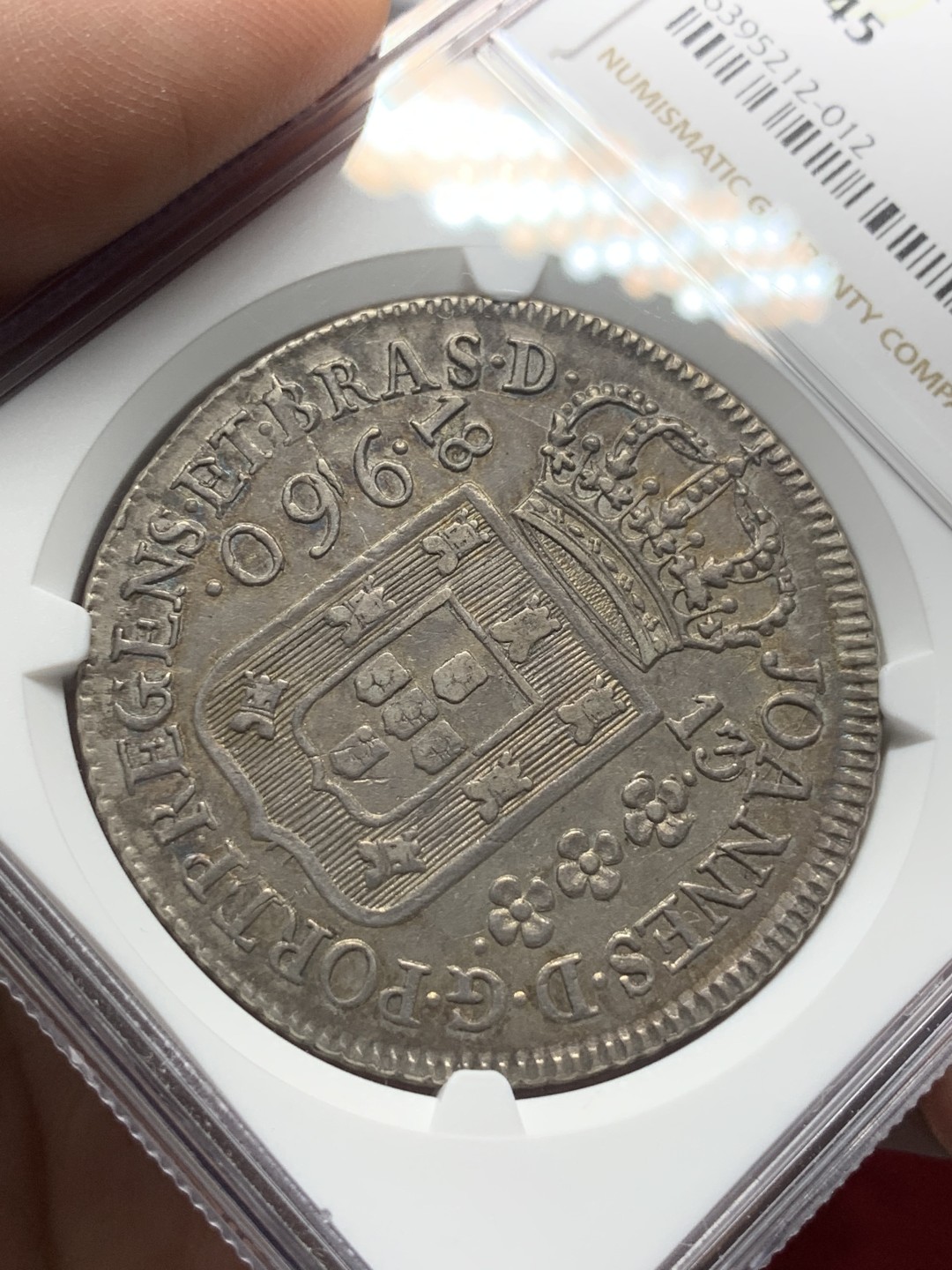 《竞宝斋》第96场-本周日，周一，周四，3场连拍（全场不限金额包邮） NGC-XF45 巴西1813年 地球960R大银币 老包浆 大热品种