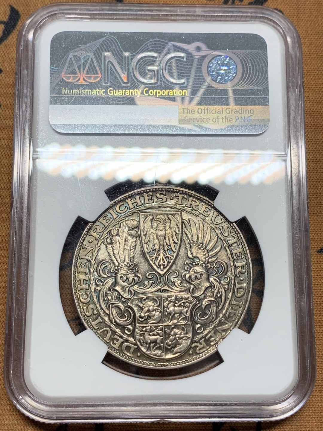 《竞宝斋》第96场-本周日，周一，周四，3场连拍（全场不限金额包邮） NGC-MS65 德国 1927年 兴登堡80大寿银章 很好的品相 高浮雕 整体表现淡蓝彩