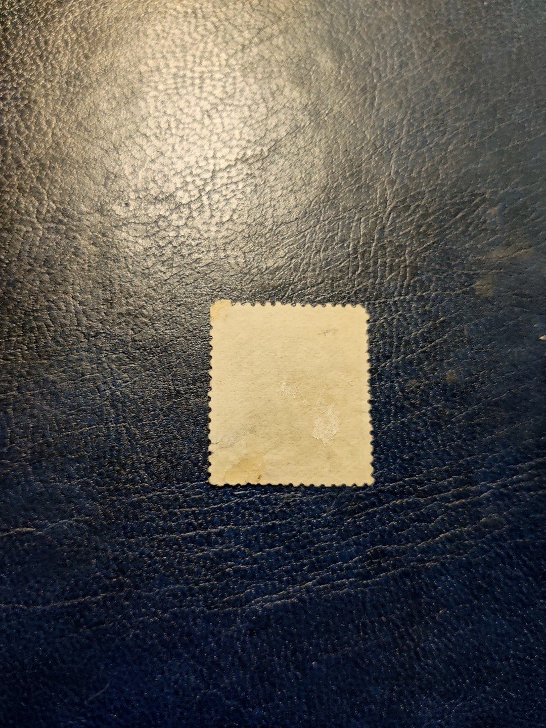 洪涛臻品 精选邮票限时拍卖第七十期 清代龙票半分，上海戳漂亮（图3谨供参考）！验证过保真，如非真品终生包退，品相自定。百年真品古董，入手大清邮票实物的难得机会！