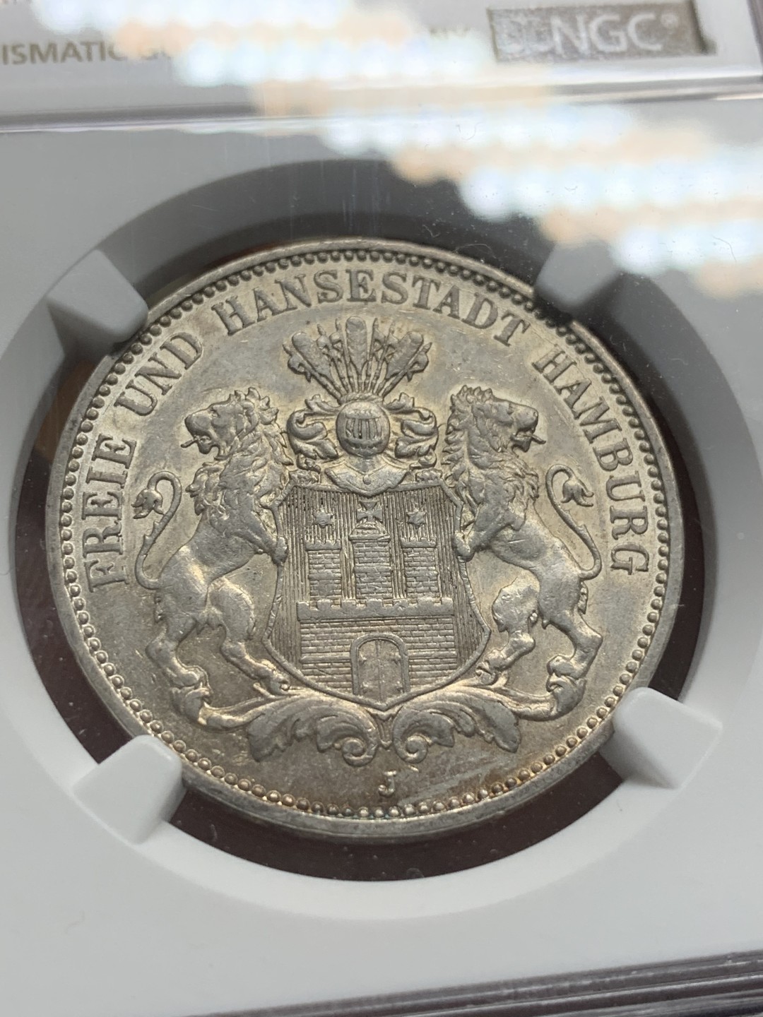 《竞宝斋》第96场-本周日，周一，周四，3场连拍（全场不限金额包邮） NGC AU55，德国，1910年汉堡双狮3马克银币。