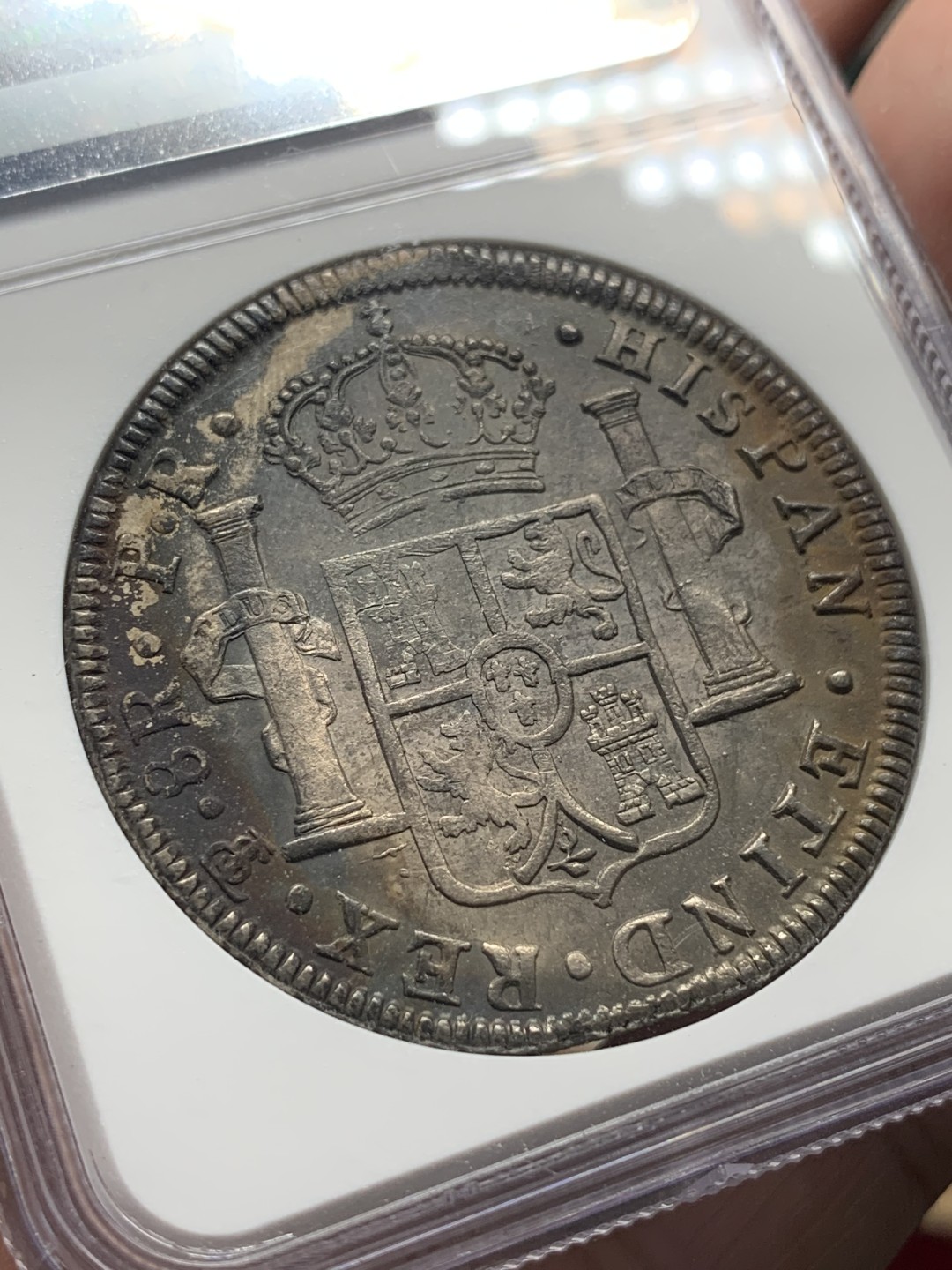 《竞宝斋》第96场-本周日，周一，周四，3场连拍（全场不限金额包邮） NGC UNC 包浆币评级 玻利维亚 1787年 卡三 8里亚尔 双柱 大银币 双面深打均匀 包浆深厚也导致了没分