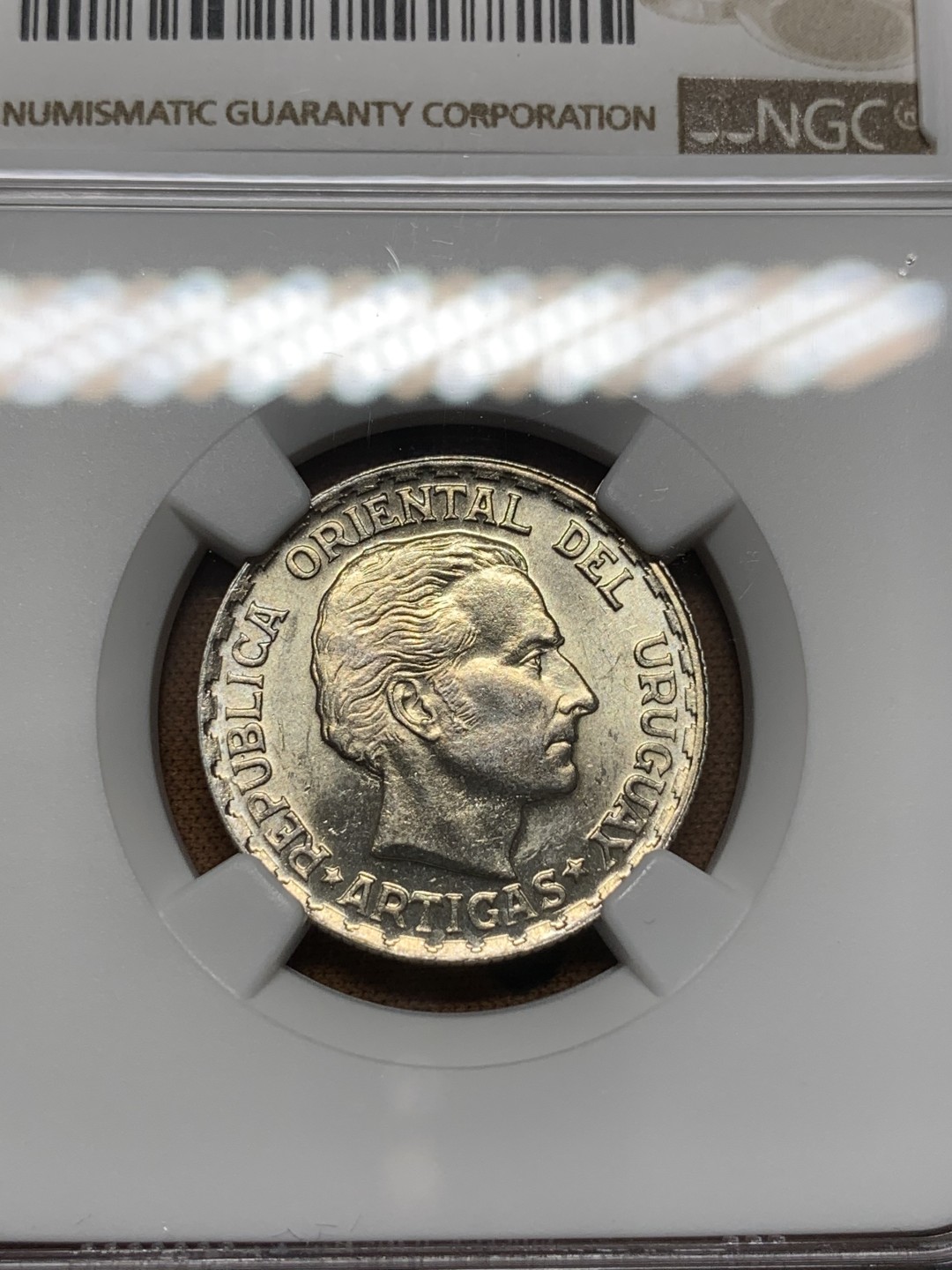 《竞宝斋》第96场-本周日，周一，周四，3场连拍（全场不限金额包邮） NGC MS62 乌拉圭 1943年 50分银币