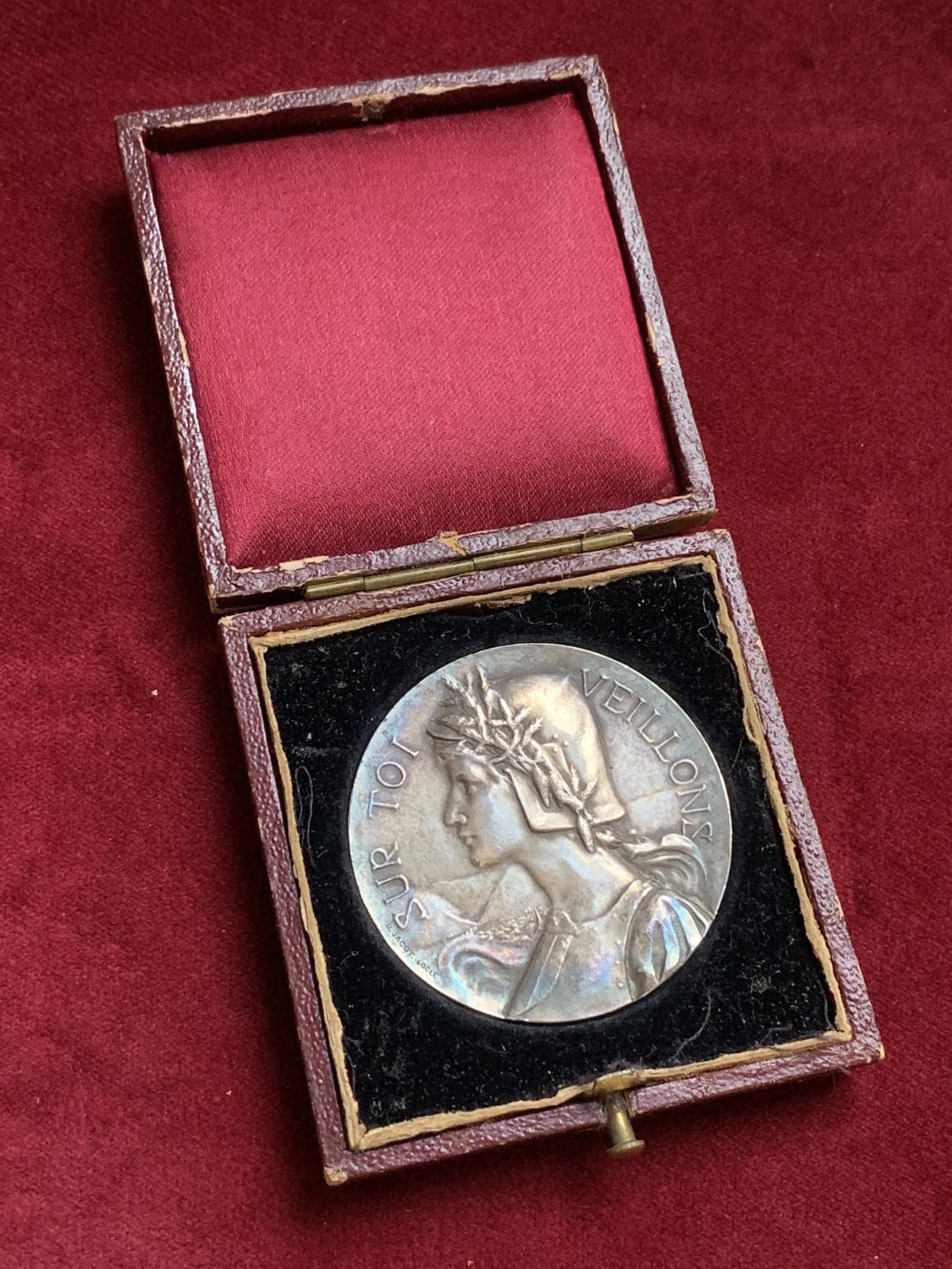 《竞宝斋》第96场-本周日，周一，周四，3场连拍（全场不限金额包邮） 1902年瑞士纳沙泰尔射击节银章带原盒 少见热门品种，引用编号：R-986