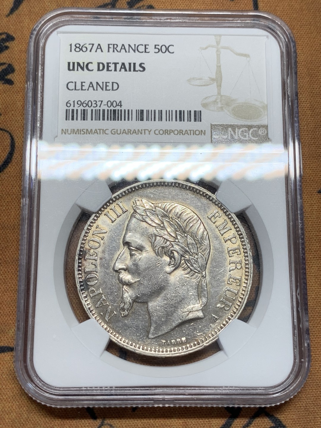 《竞宝斋》第96场-本周日，周一，周四，3场连拍（全场不限金额包邮） NGC UNCD 法国1867A 拿破仑三世 5法郎银币 错标50分