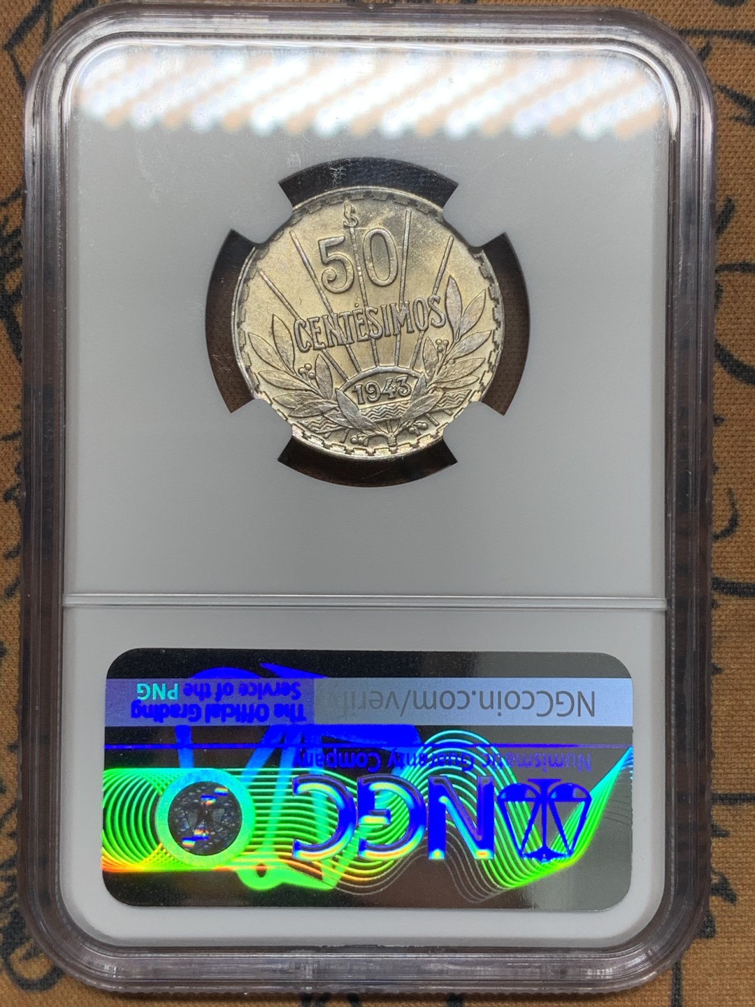 《竞宝斋》第96场-本周日，周一，周四，3场连拍（全场不限金额包邮） NGC MS62 乌拉圭 1943年 50分银币