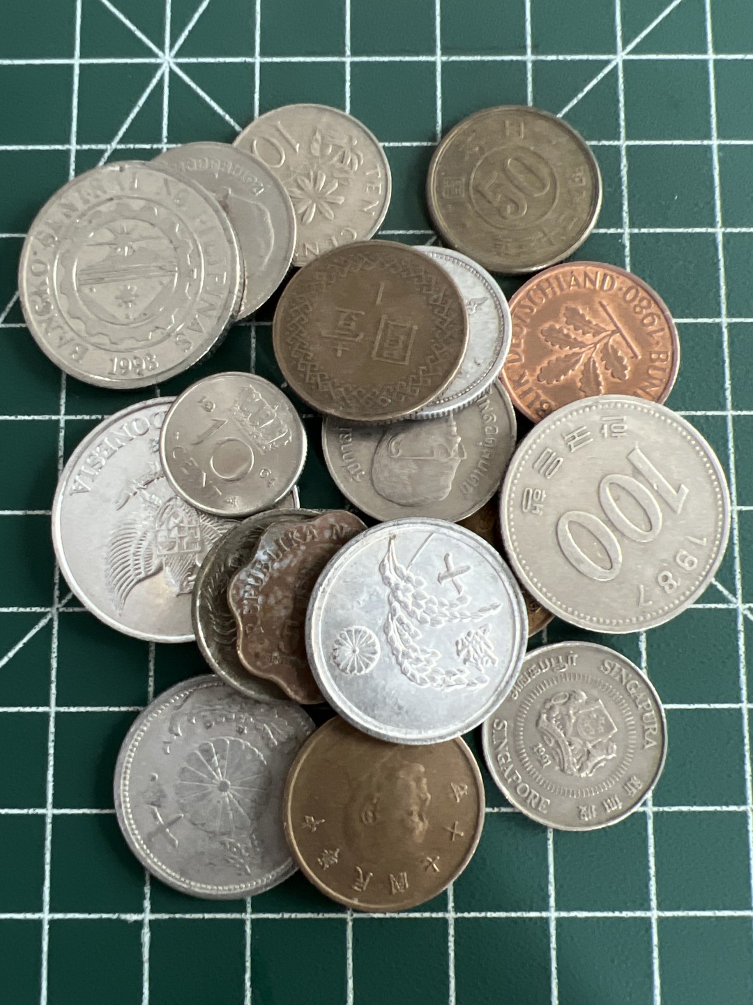 泡泡堂第九十三期  世界硬币纪念章邮票专场（无押金，无佣金，捡漏，全场20包邮，偏远地区除外） 杂币一组十九