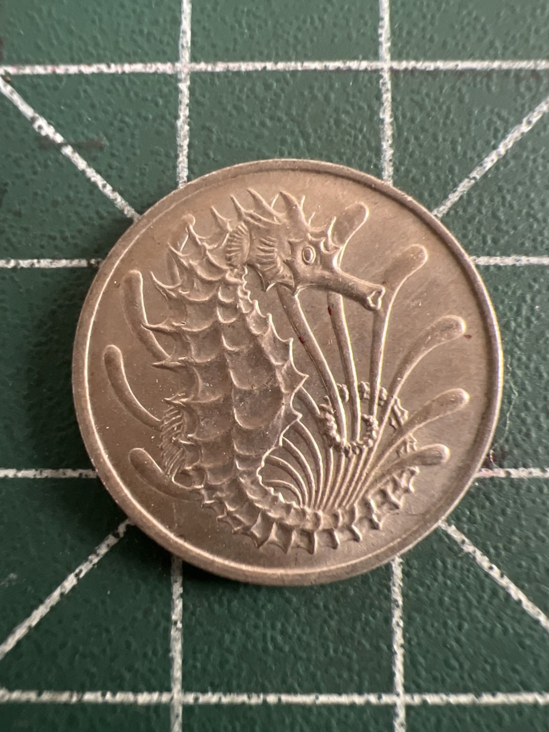 泡泡堂第九十三期  世界硬币纪念章邮票专场（无押金，无佣金，捡漏，全场20包邮，偏远地区除外） 新加坡68年十分