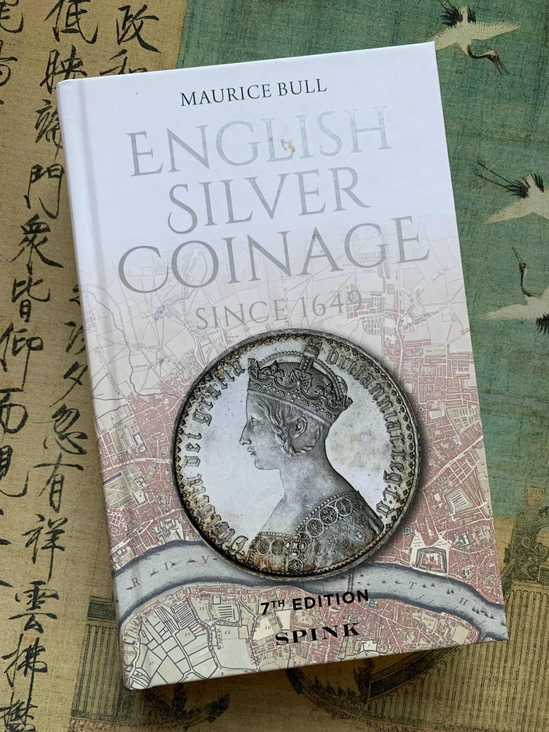 《竞宝斋》第96场-本周日，周一，周四，3场连拍（全场不限金额包邮） 2020版精装完美品 英国 ESC 银币目录 1649年以来英国银币大全 英系必备，版别详尽，P与N用的ESC编号即来自于该目录 厚达598页