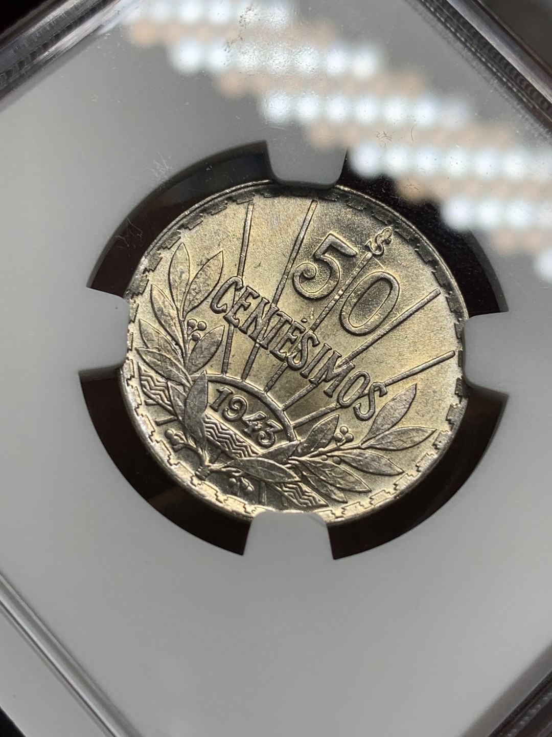 《竞宝斋》第96场-本周日，周一，周四，3场连拍（全场不限金额包邮） NGC MS62 乌拉圭 1943年 50分银币