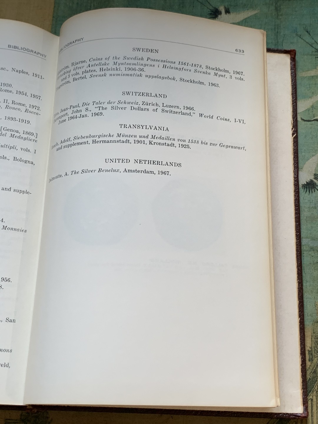《竞宝斋》第96场-本周日，周一，周四，3场连拍（全场不限金额包邮） 达文波特 欧洲克朗1600-1700 达文波特目录最少版本 厚达630页