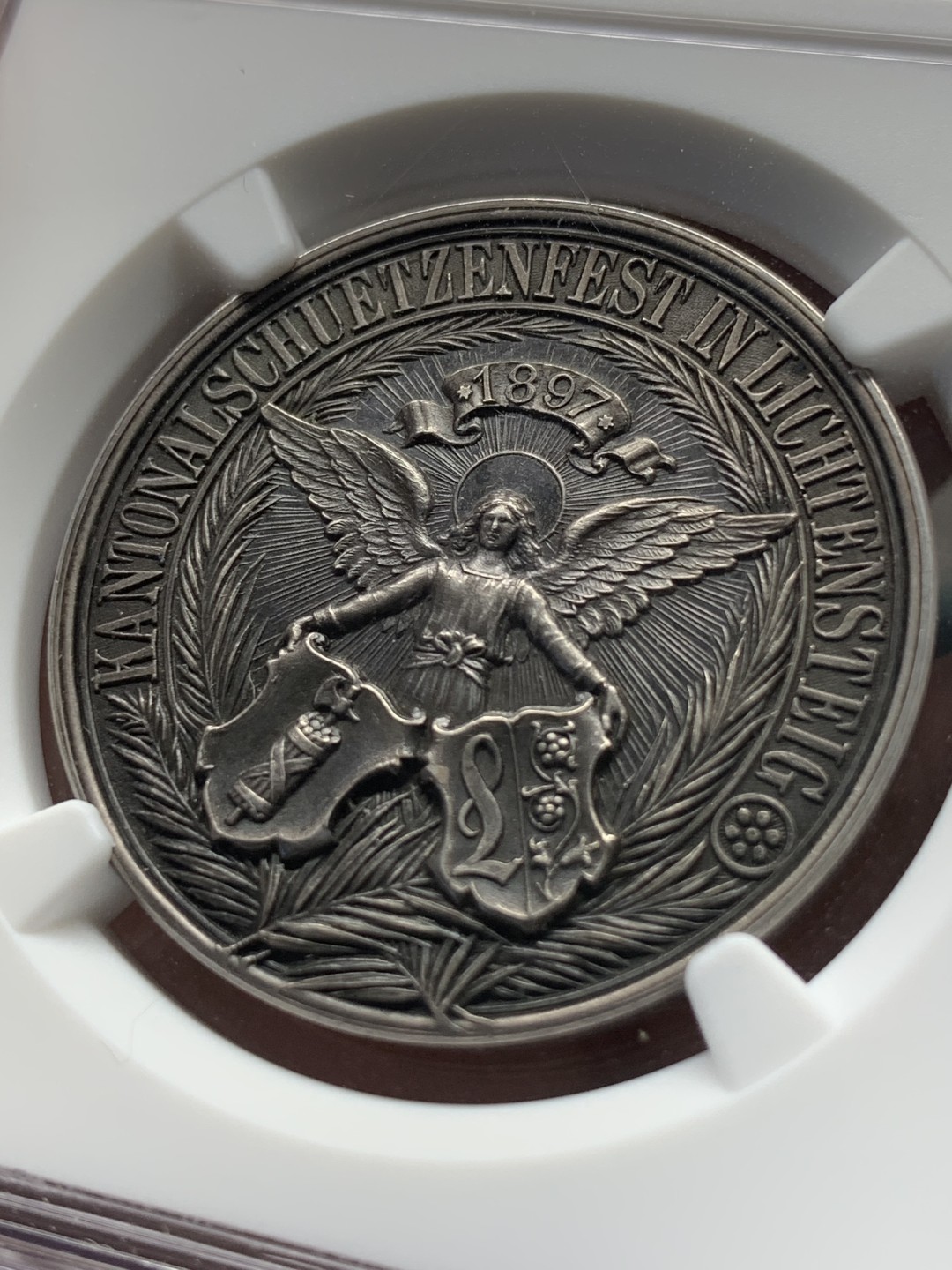 《竞宝斋》第96场-本周日，周一，周四，3场连拍（全场不限金额包邮） NGC-MS64 1897 瑞士圣加仑射击银章存量低于200，十分稀少