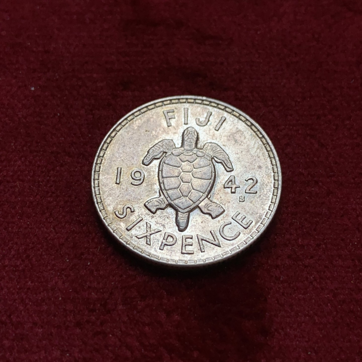 《竞宝斋》第96场-本周日，周一，周四，3场连拍（全场不限金额包邮） 1942年 英属斐济 乔治六世 6便士 银币 高银版年份