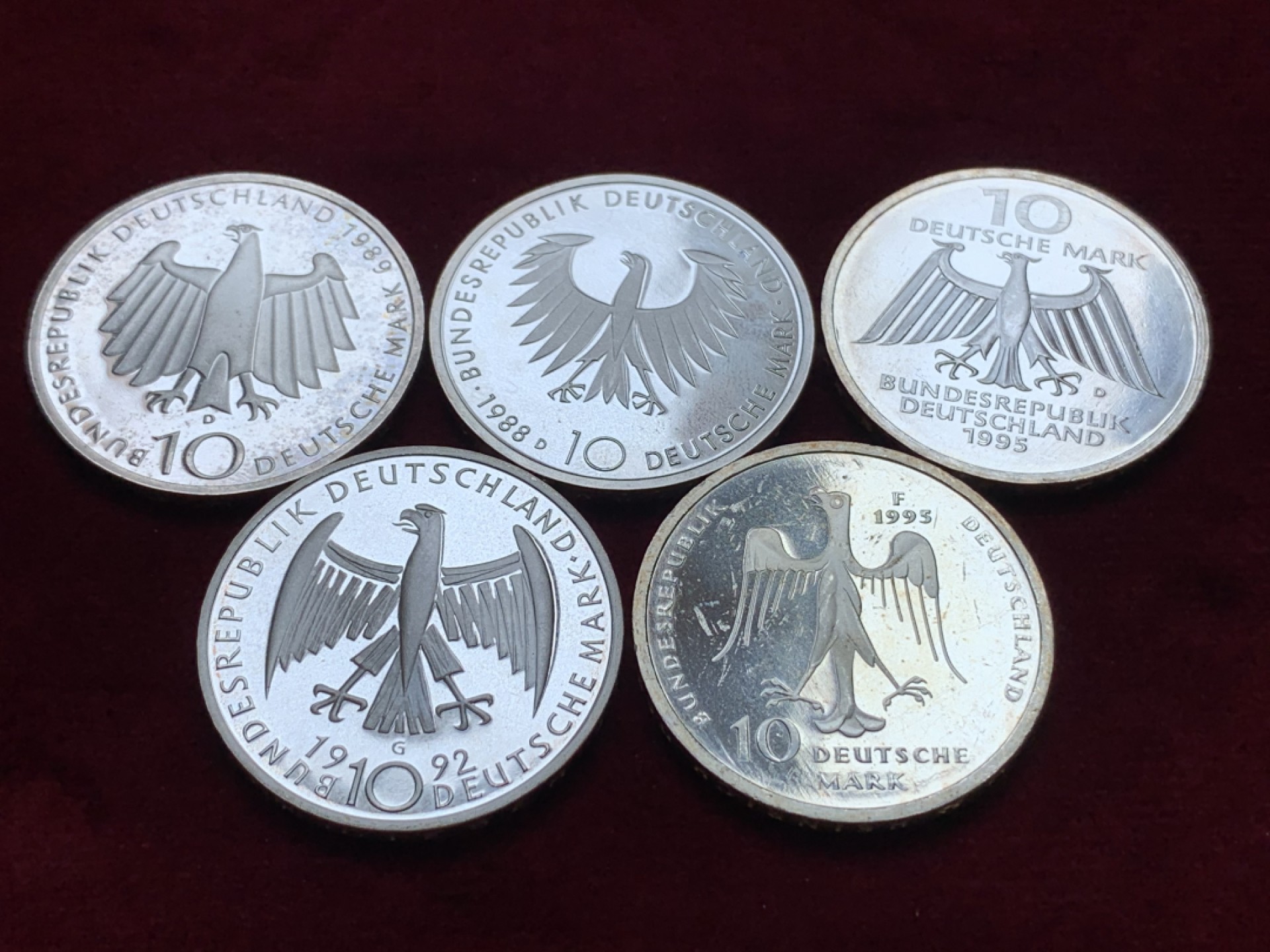 《竞宝斋》第96场-本周日，周一，周四，3场连拍（全场不限金额包邮） 银币5枚一组 德国 10马克精制银币 单枚重量15.5克