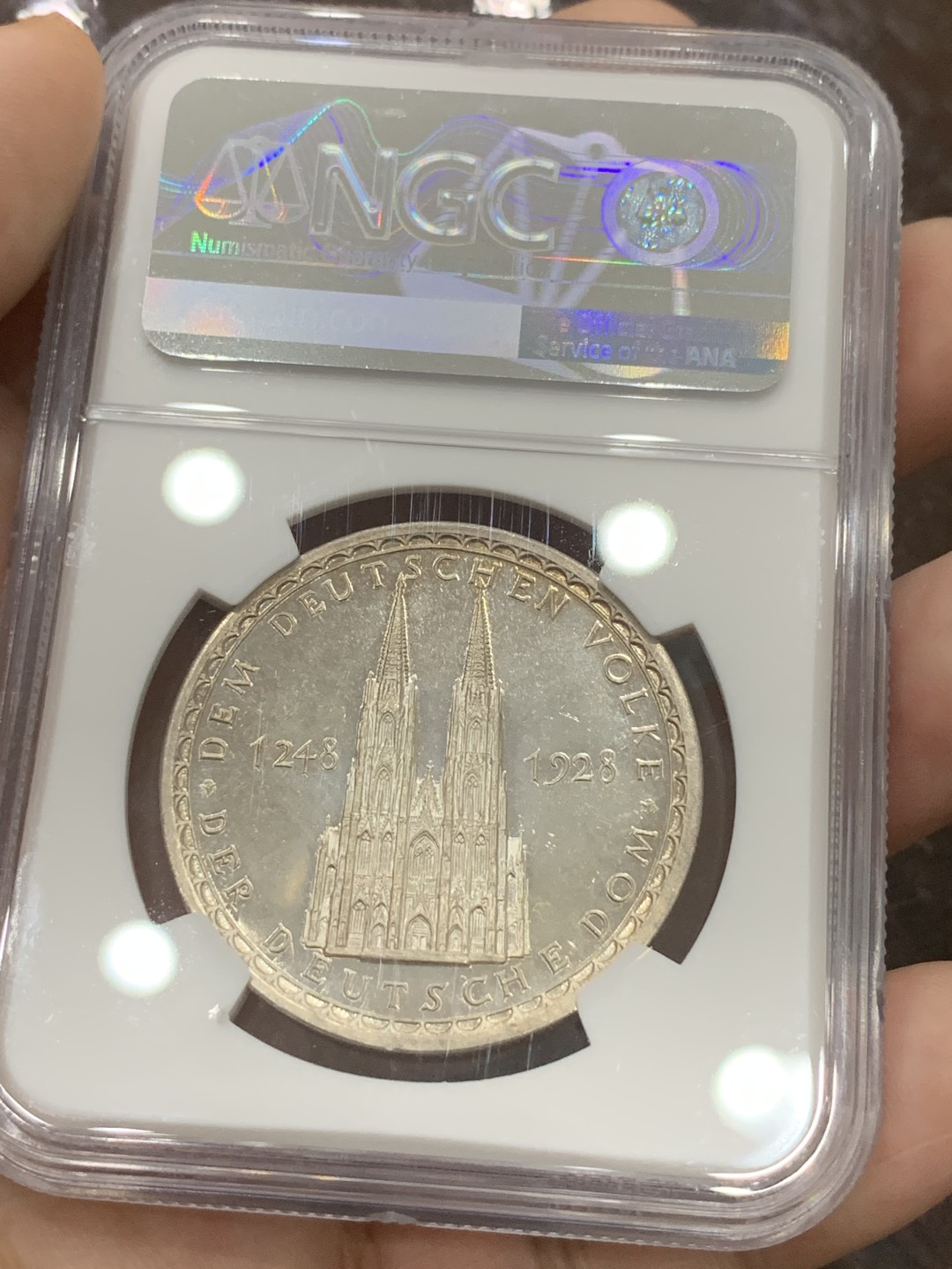 《竞宝斋》第96场-本周日，周一，周四，3场连拍（全场不限金额包邮） NGC MS65 德国1928年科隆大教堂开工680周年纪念银章 直径36毫米 重量25克 高分难得