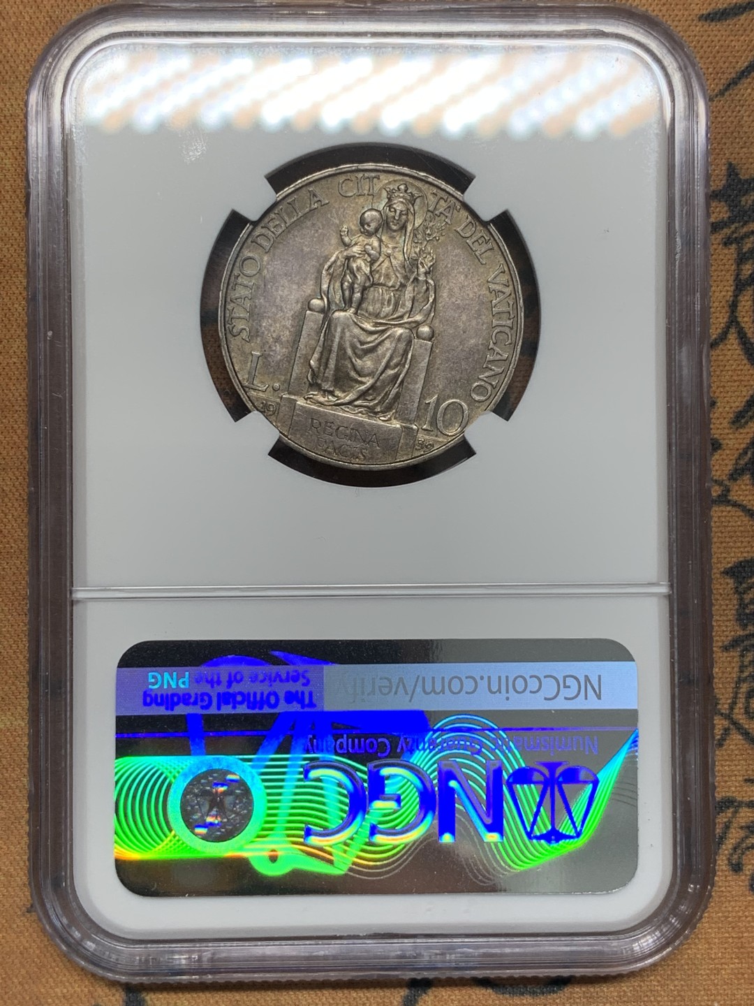 《竞宝斋》第96场-本周日，周一，周四，3场连拍（全场不限金额包邮） NGC-MS63 梵蒂冈1939年教皇保罗十二世头像10里拉银币，原味老包浆，发行量仅仅1万枚，少见品种